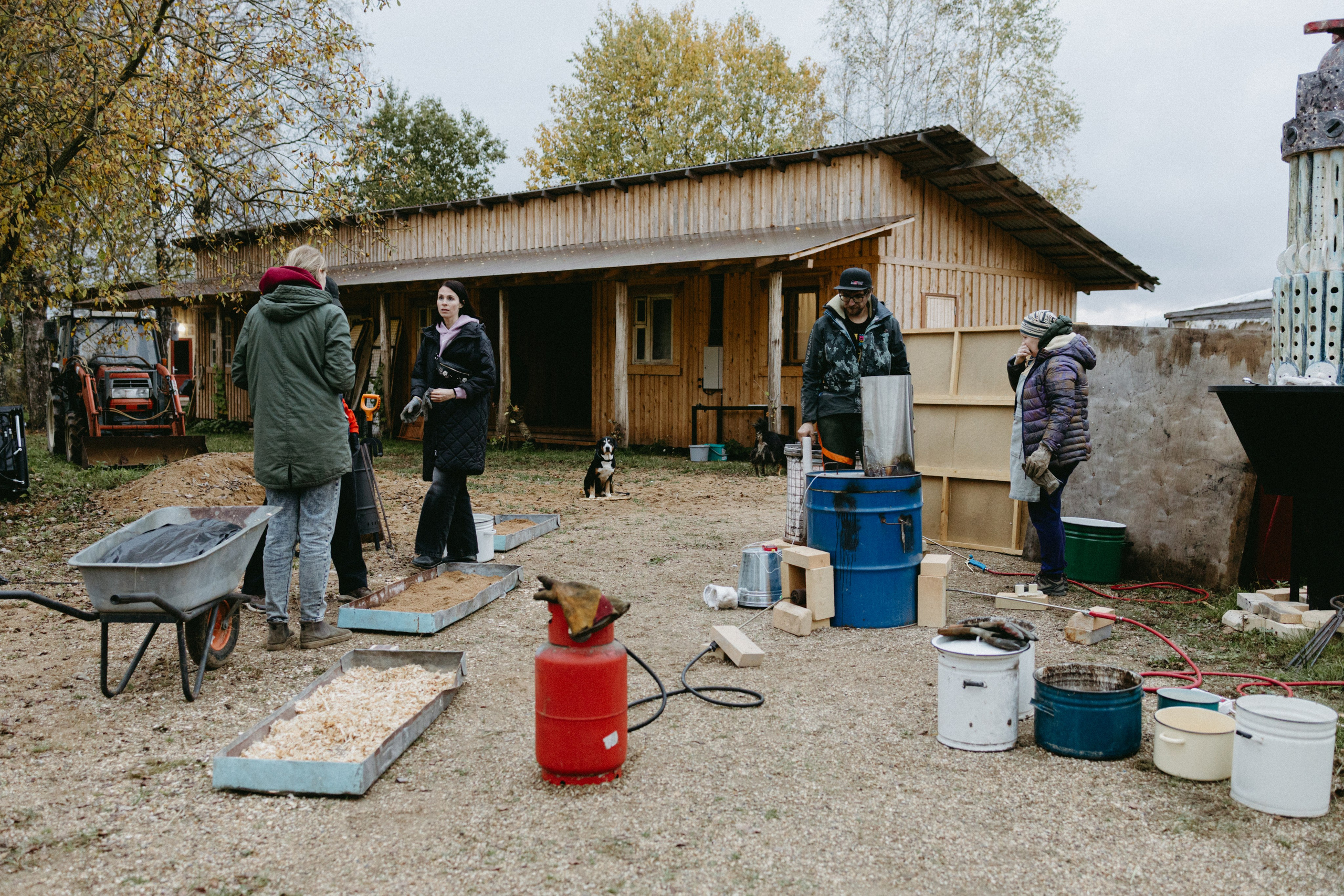 Новые земли. Про любовь