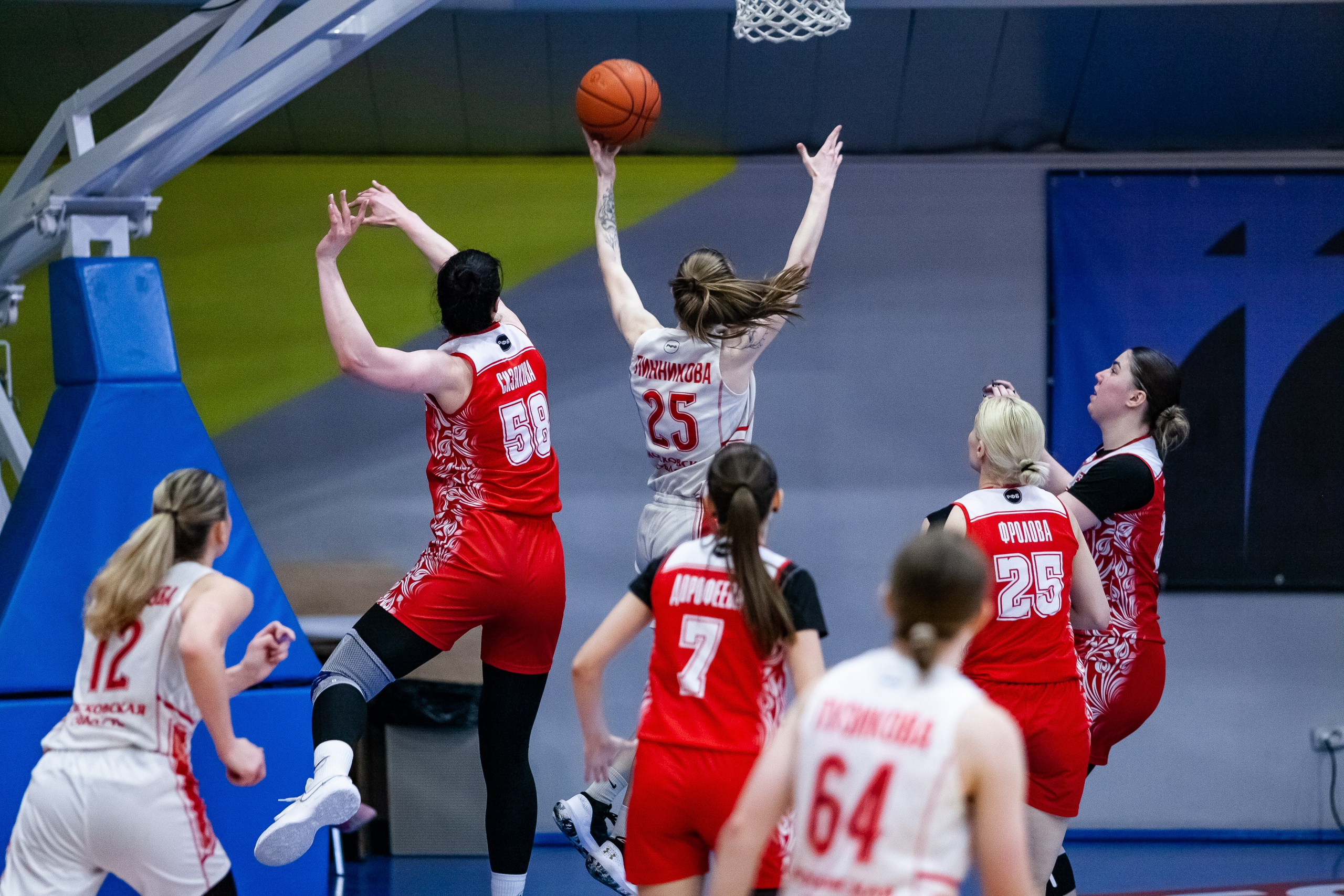 РФБ / БК Юность — БК Спартак. Фотография