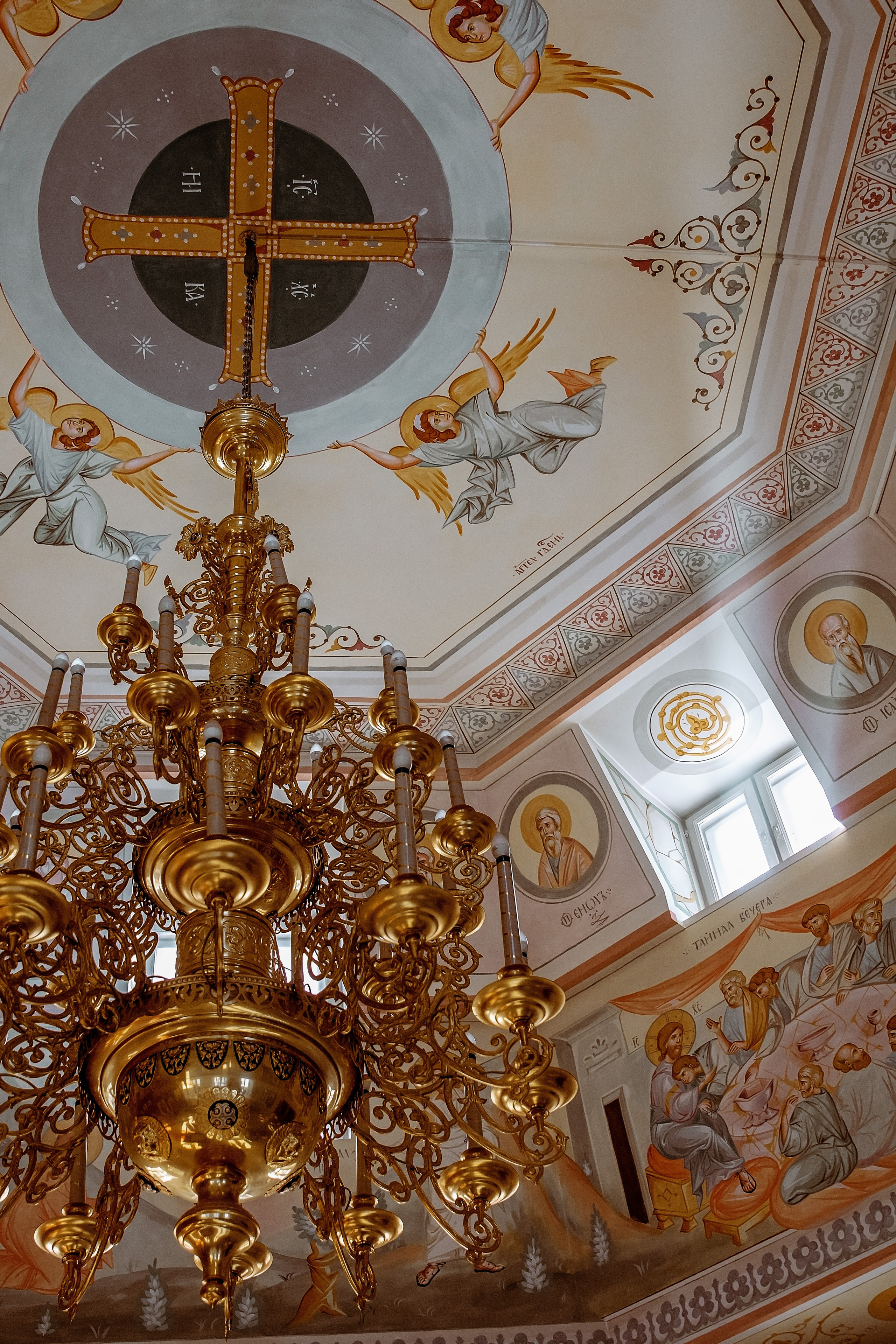 Храм во имя преподобного и благоверного князя Олега Брянского (Лескова, 131). Фотограф на Крещение и Венчание, Анна Щебетова, Новосибирск