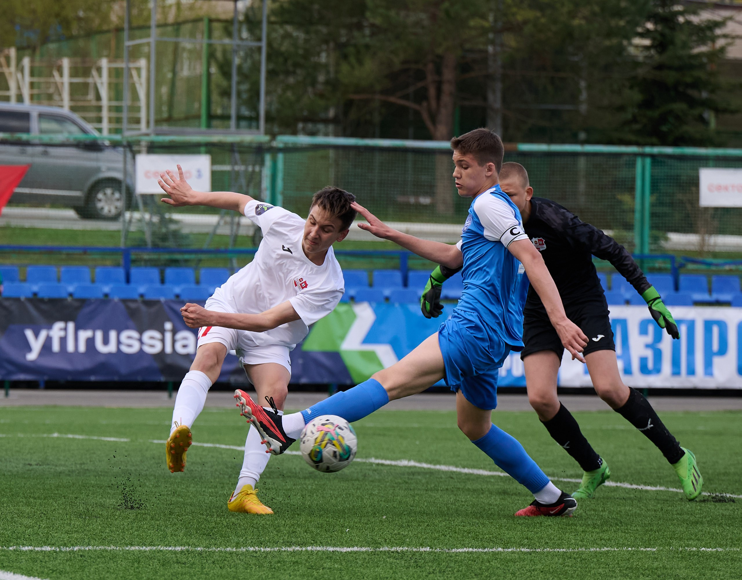1 тур ЮФЛ Приволжье 2024. «Зенит-Ижевск» — «Челябинск-ОСШ». Спортивный репортажный фотограф в Ижевске Сергей Мерзляков