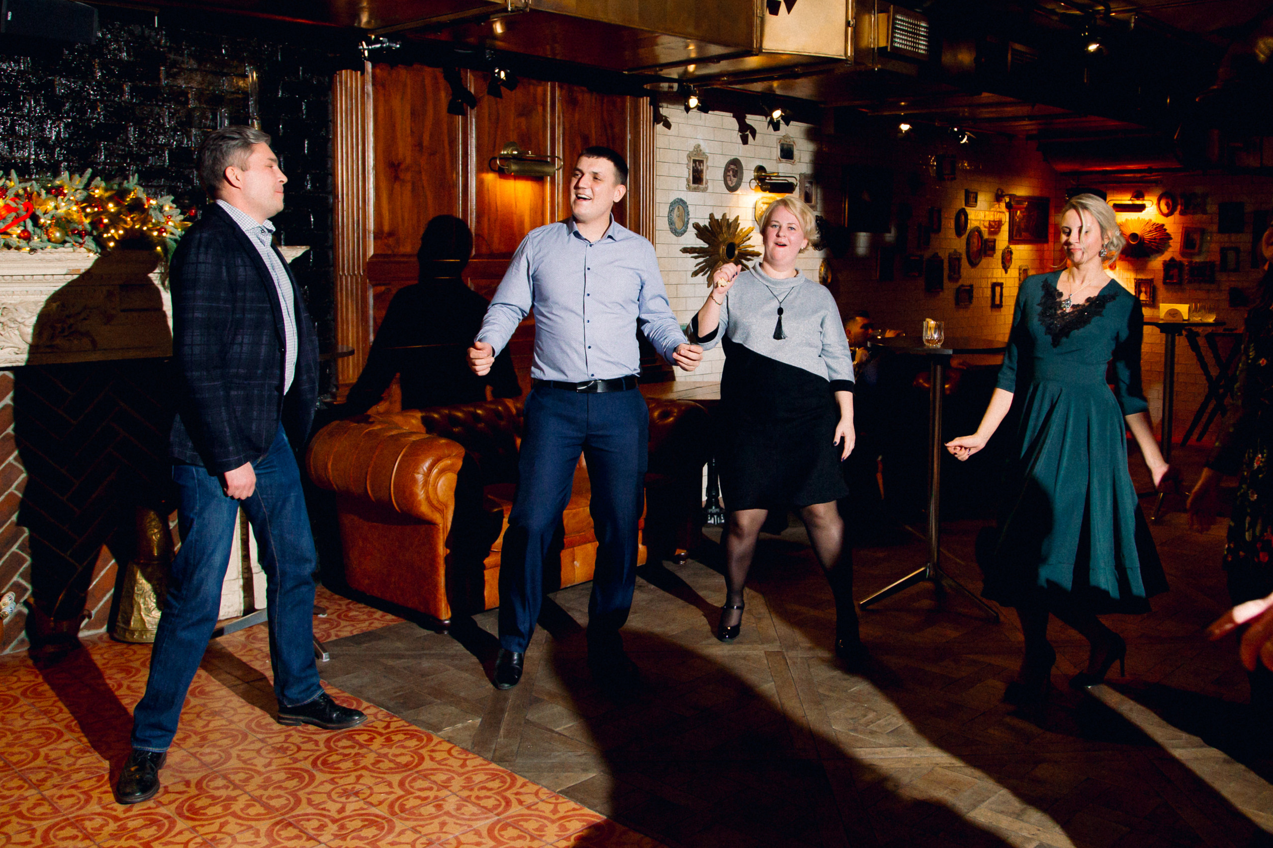 Новогодний корпоратив. FOTOZ Studio / Фотовидеомейкер Андрей Смирнов