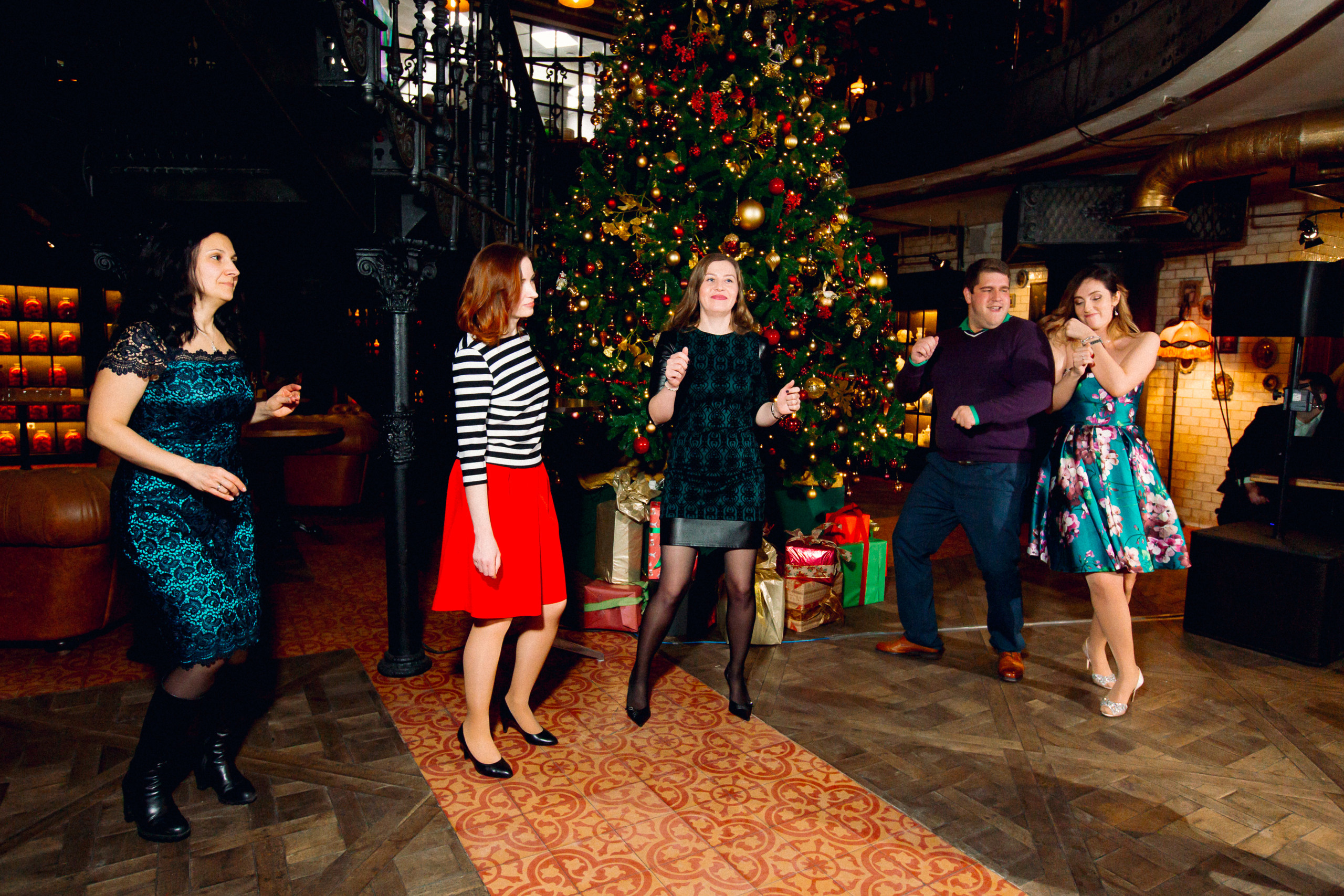 Новогодний корпоратив. FOTOZ Studio / Фотовидеомейкер Андрей Смирнов