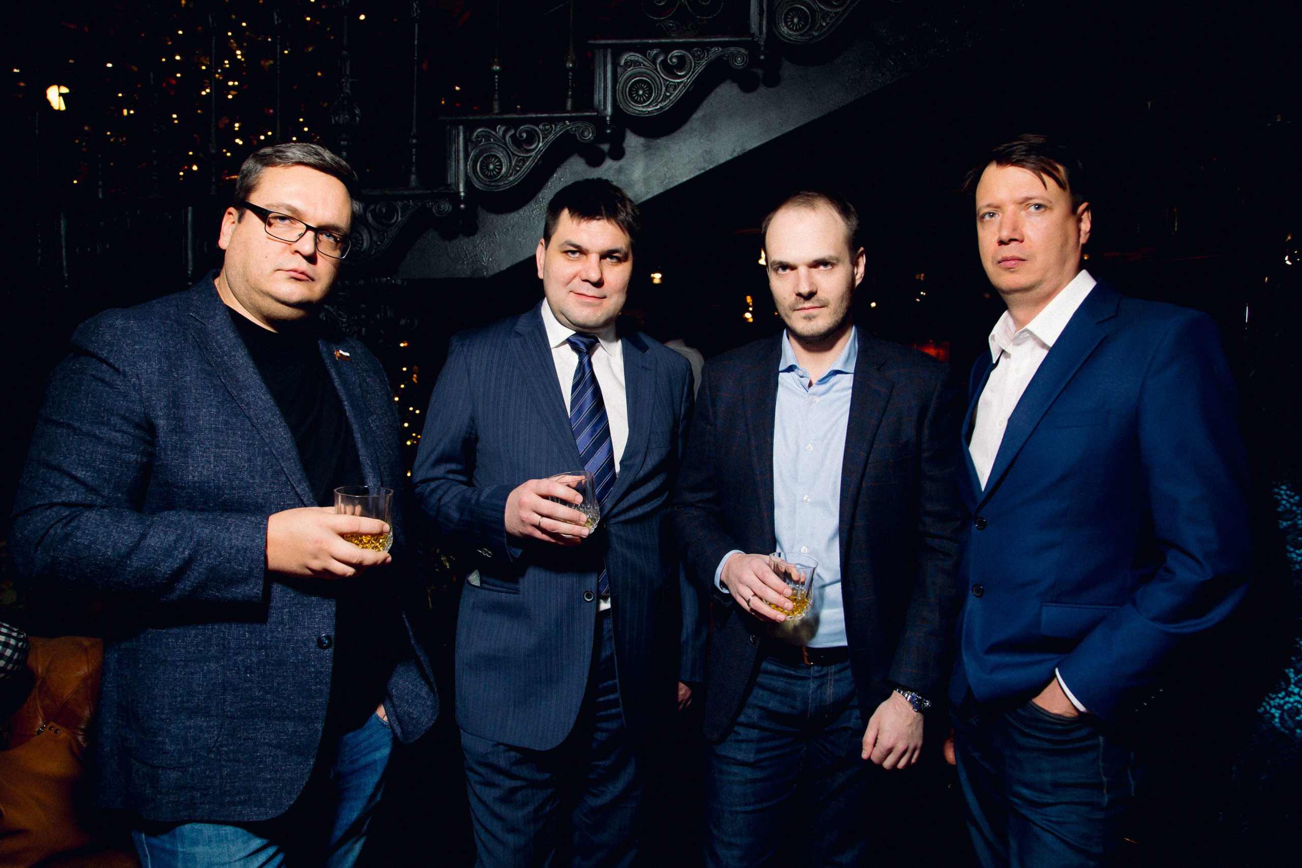 Новогодний корпоратив. FOTOZ Studio / Фотовидеомейкер Андрей Смирнов