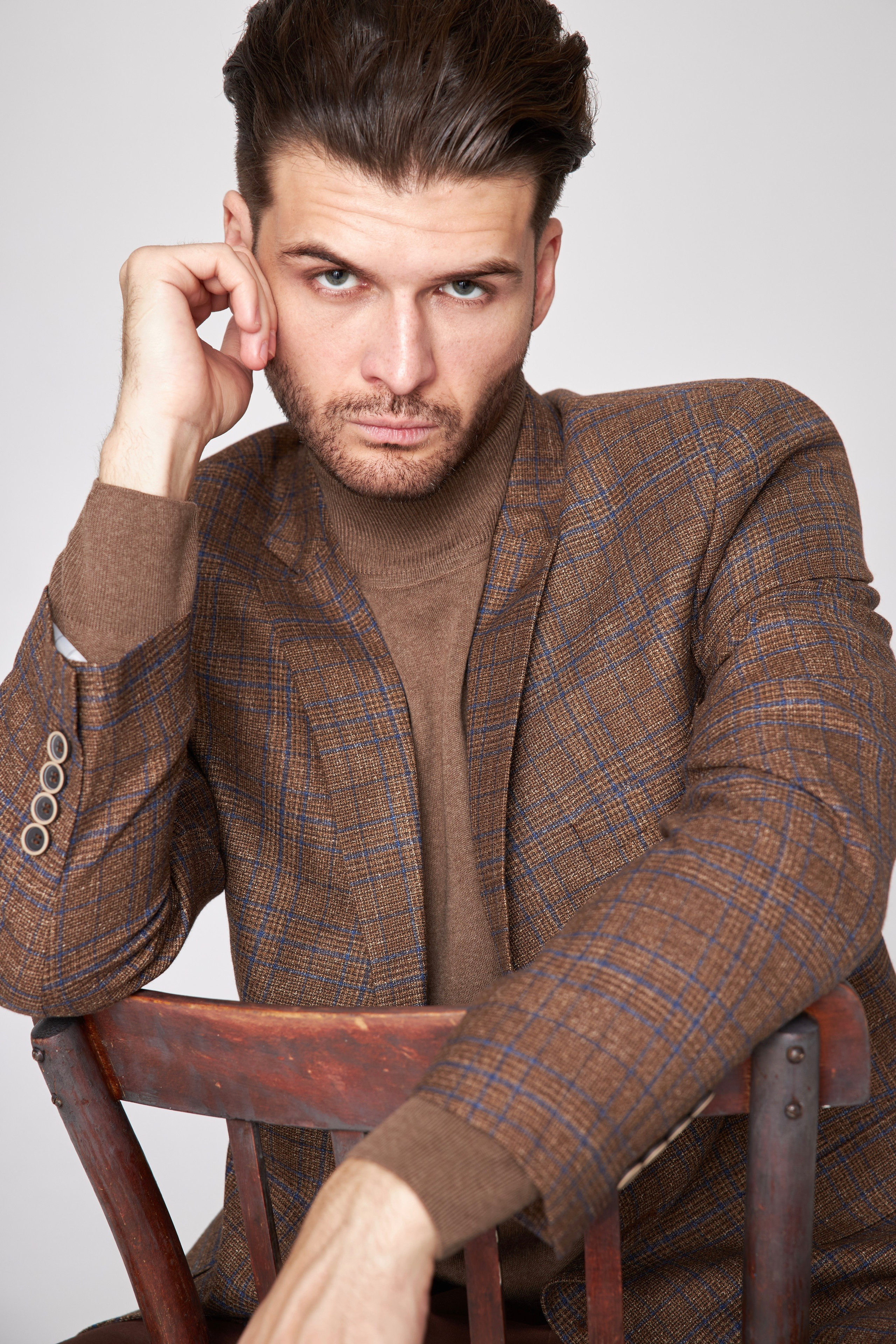 Владислав. ТМ Продакшн — Съемка для маркетплейсов в Москве