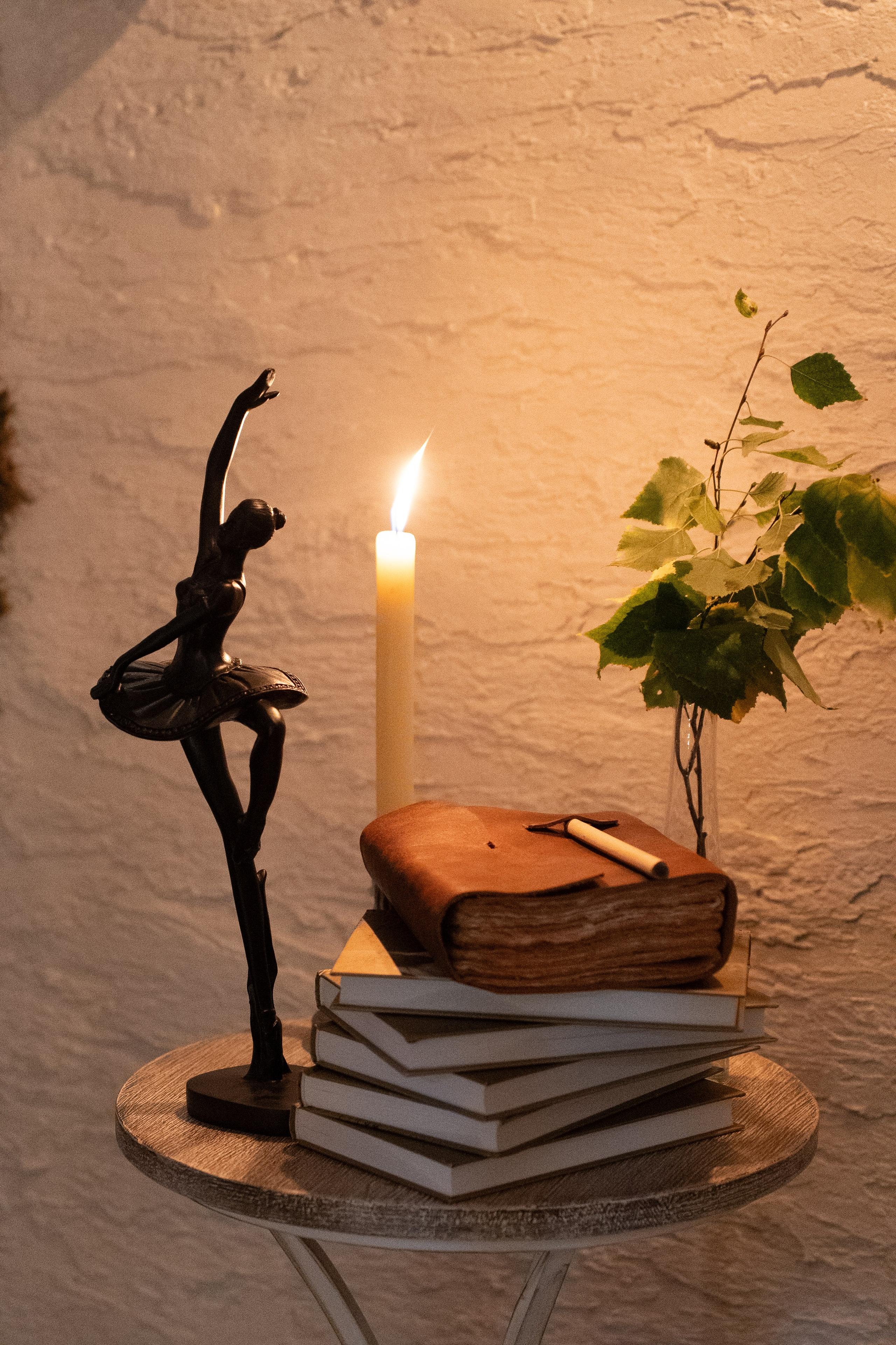 Лед и ложка. Для тех, кто не ждёт удачи, а создаёт её. Каждая фотосессия — это твой момент, твой стиль, твой успех. 📸