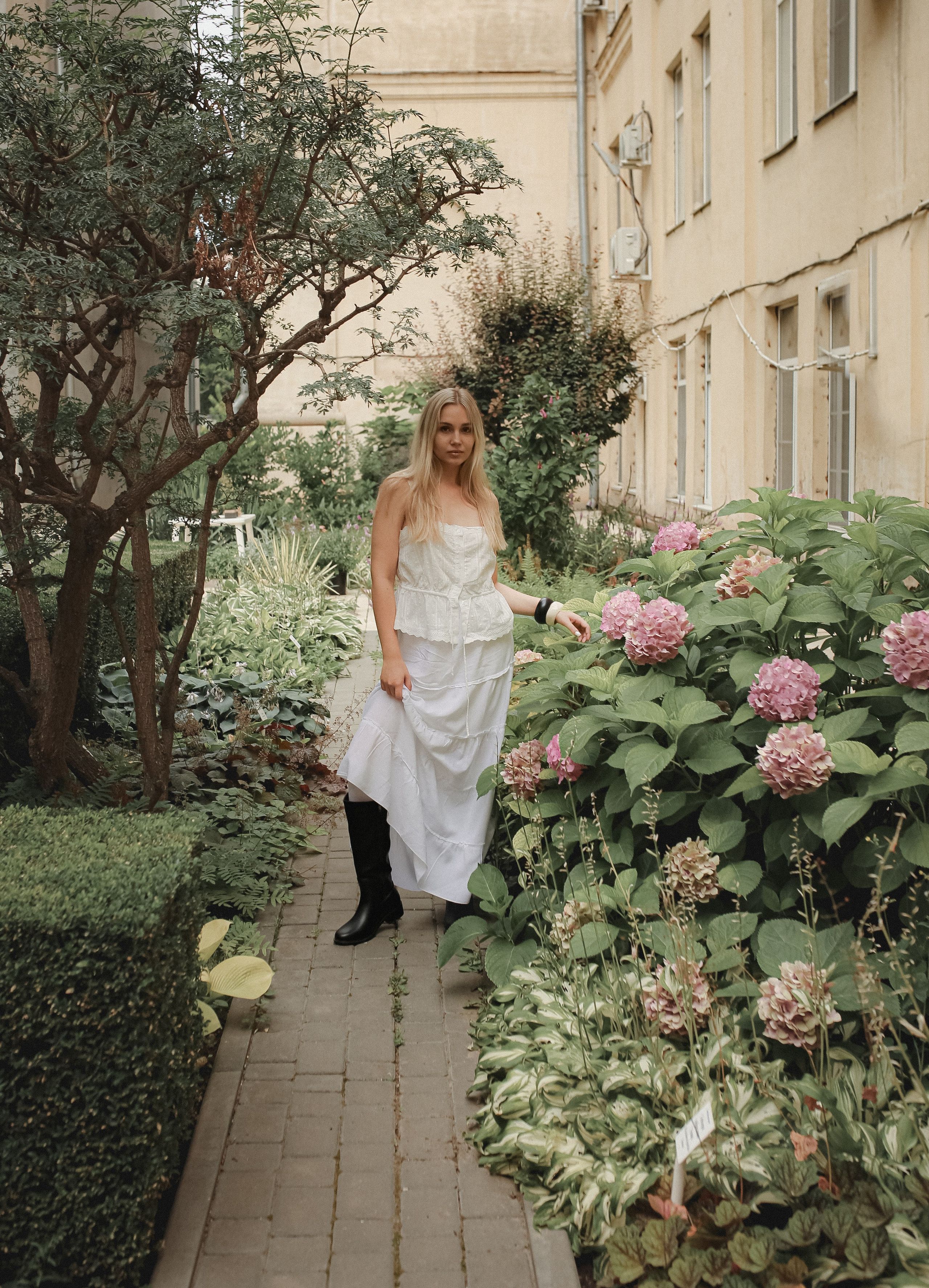 СЪЕМКА В БОТАНИЧЕСКОМ САДУ. Бренд, контент фотограф в Волгограде Елена Даньшина