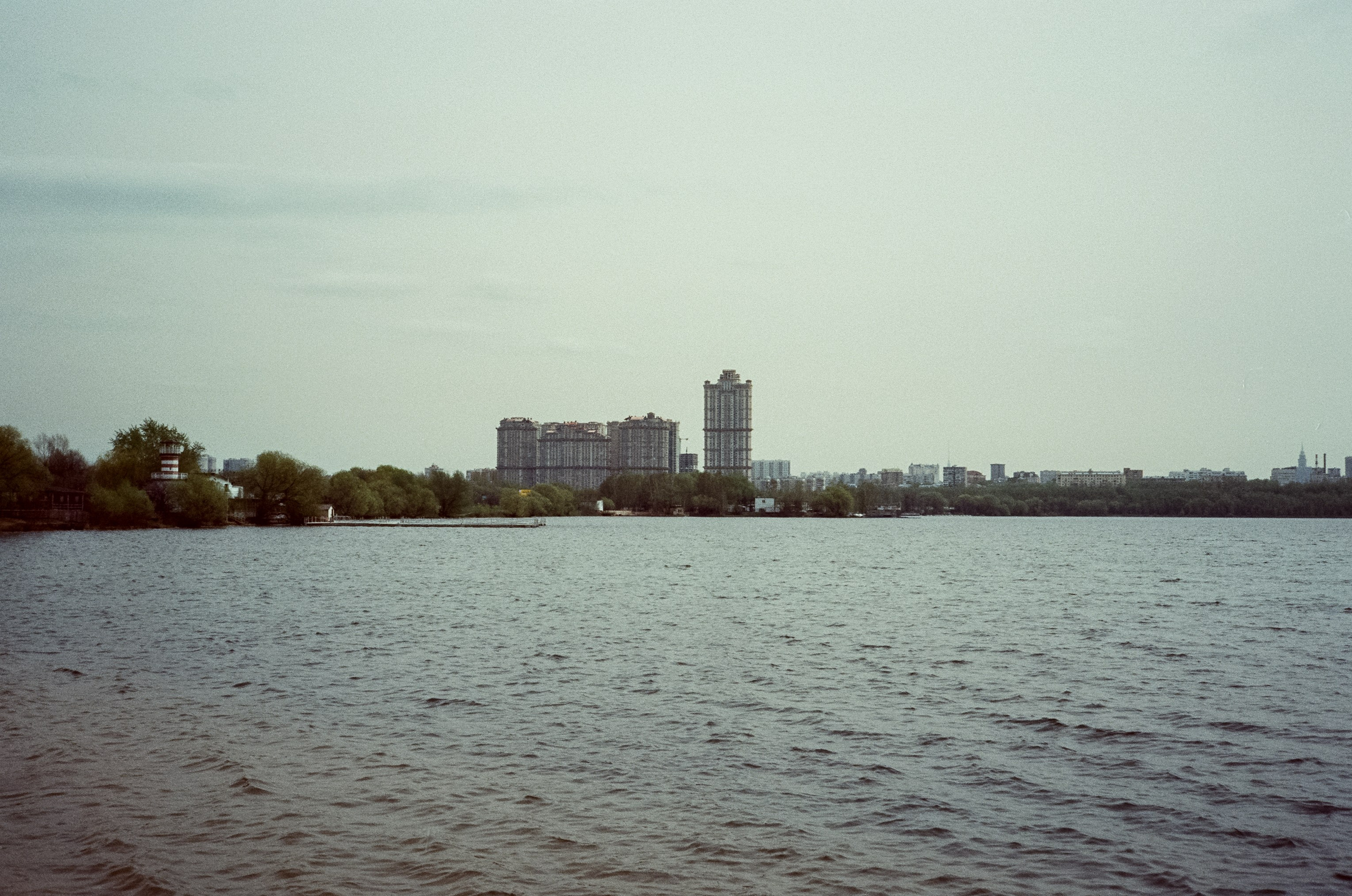 Ricoh 500GS / SFL 200T / Строгино тестовая пленка апрель 2024 г