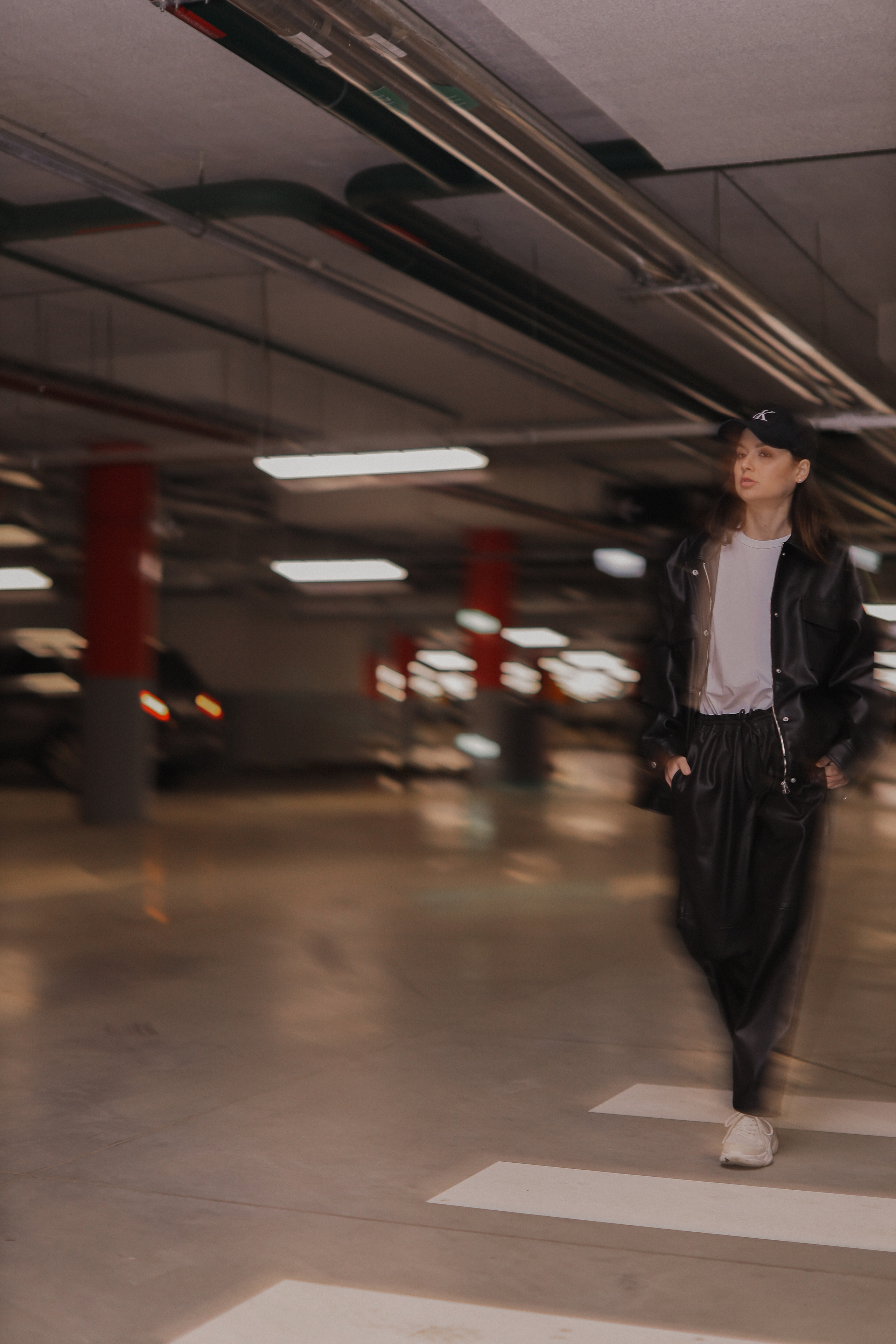 На парковке. Фотограф Анастасия Пинчук