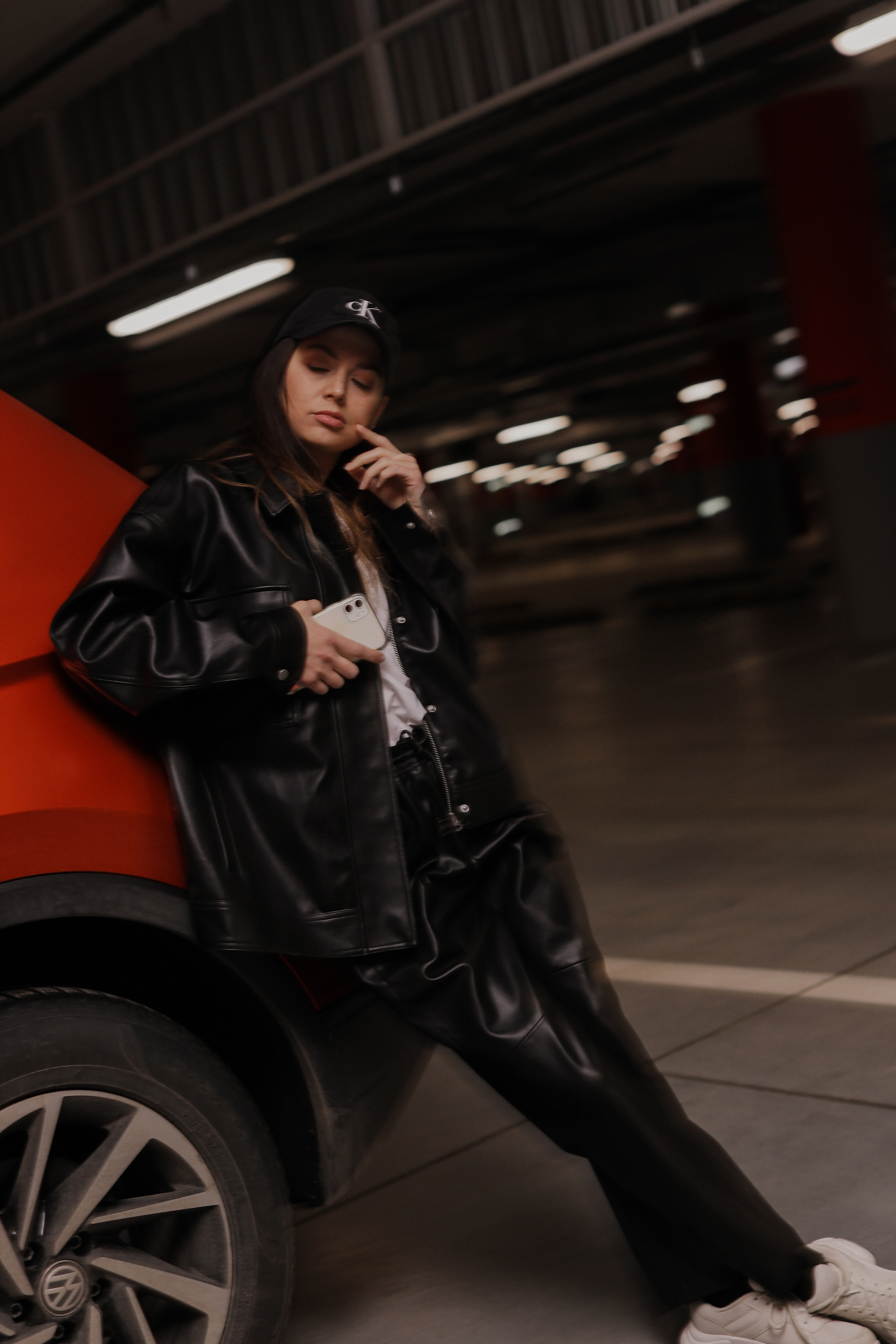 На парковке. Фотограф Анастасия Пинчук