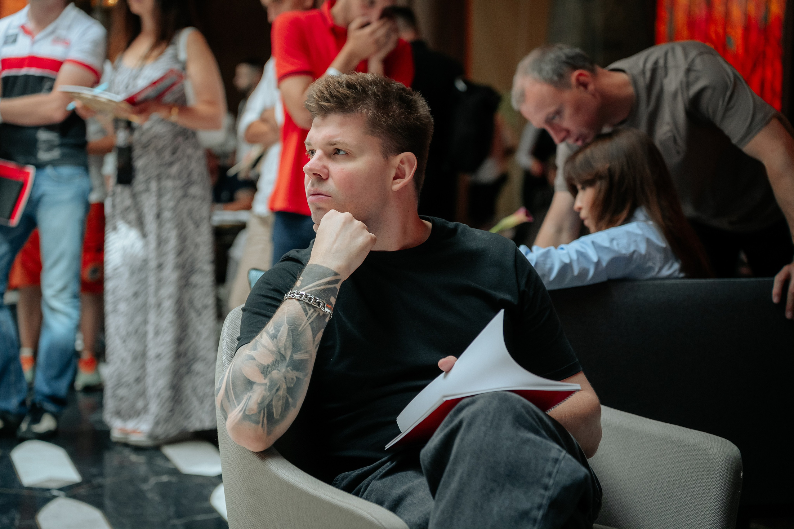 Старт «Гараж-Ралли» 2024. Ilya Foxy — автомобильный фотограф