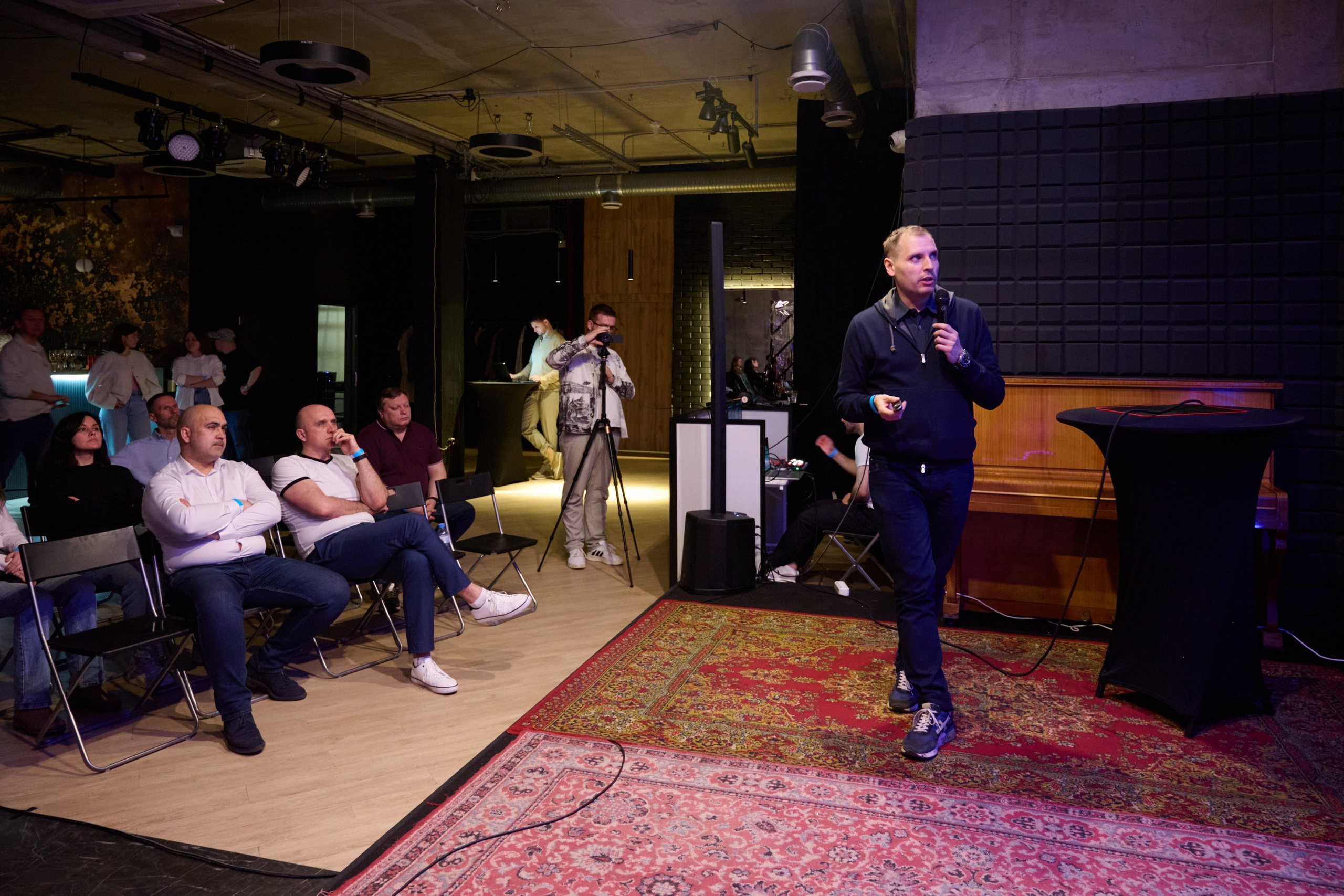 Митап — Защита персональных данных от злоумышленников. Репортажный фотограф в Москве и Санкт-Петербурге — Профессиональная съёмка мероприятий | Данила Золкин