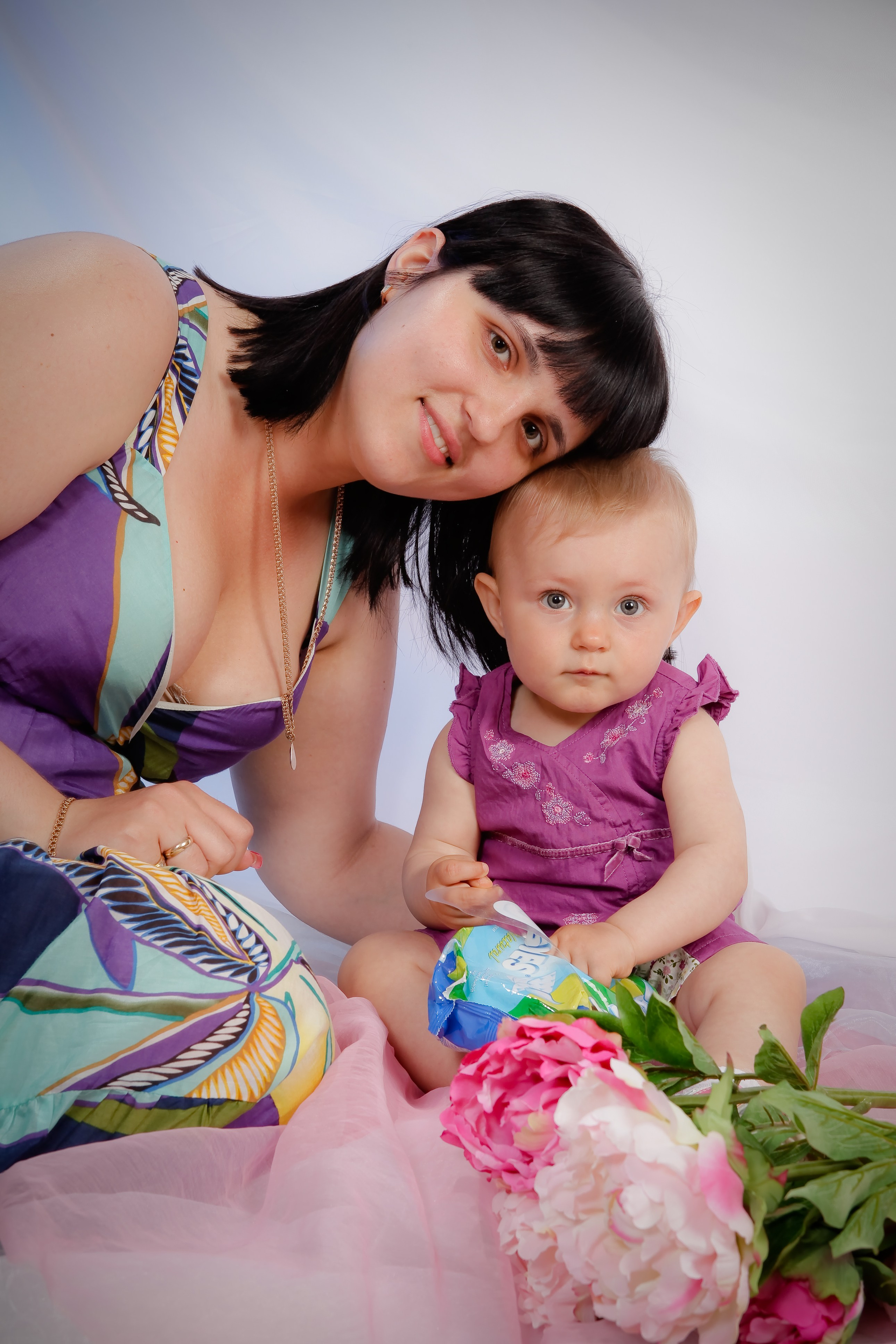 Family and children's photo shoots. Max Matvich and Victoria Basova are professionals in their field