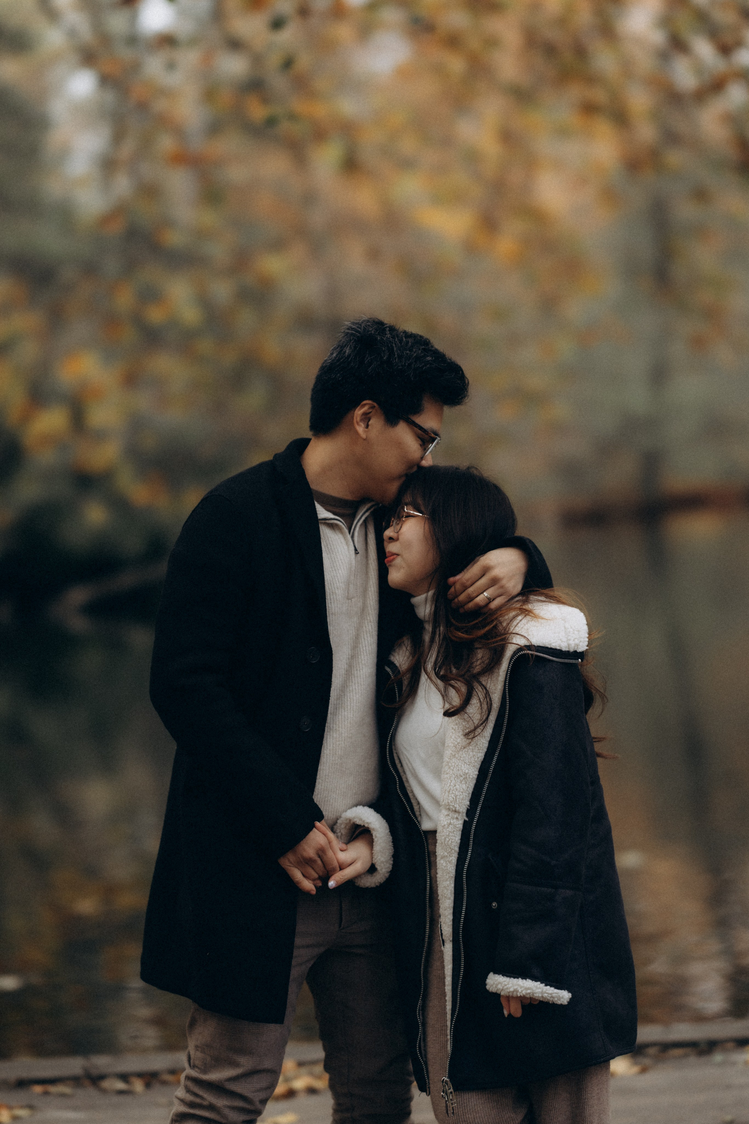 Love story in Tiergarten, Berlin. Hochzeitsfotograf in Potsdam — Alister Licht