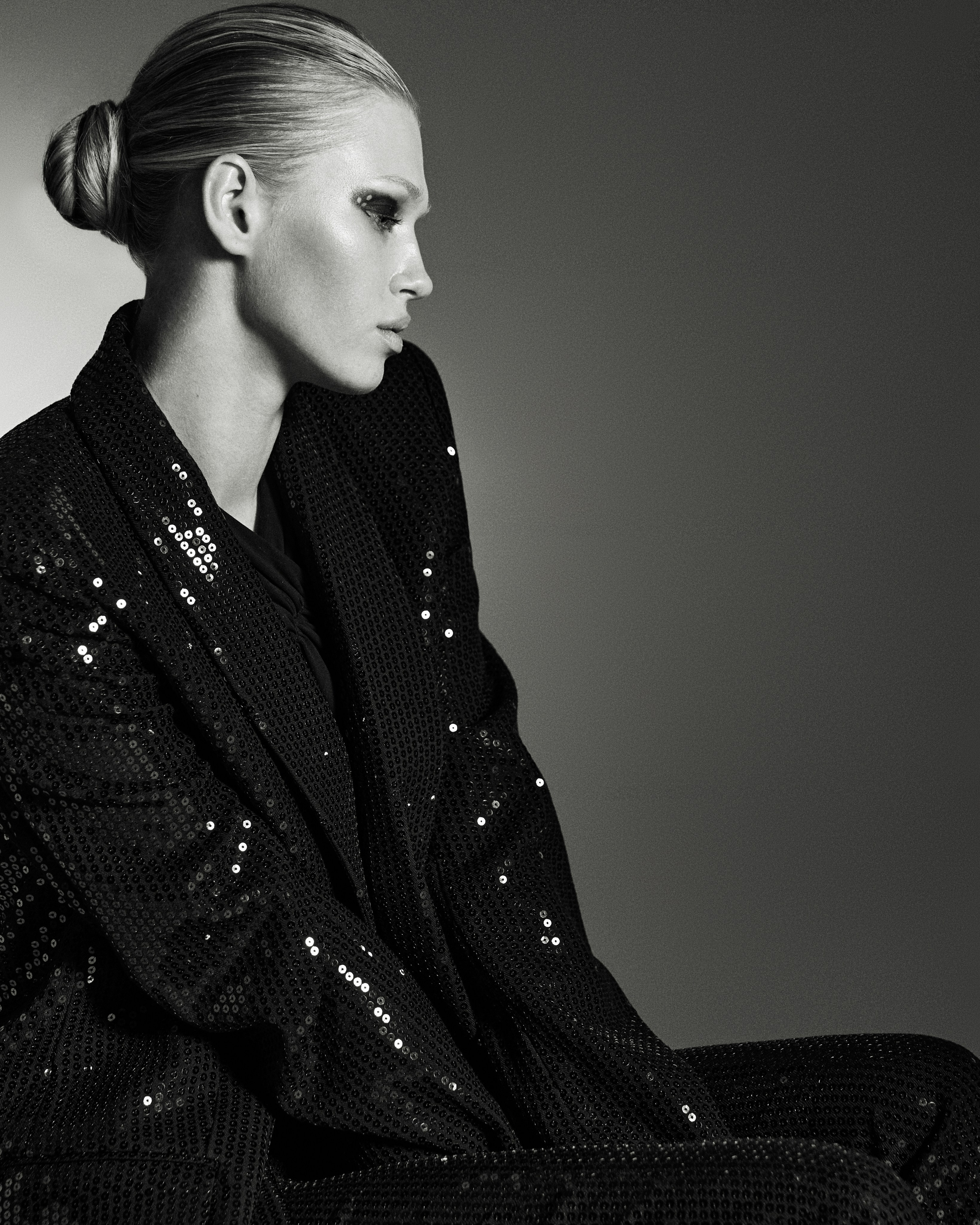 Room513. Фотограф и видеограф для брендов в Москве