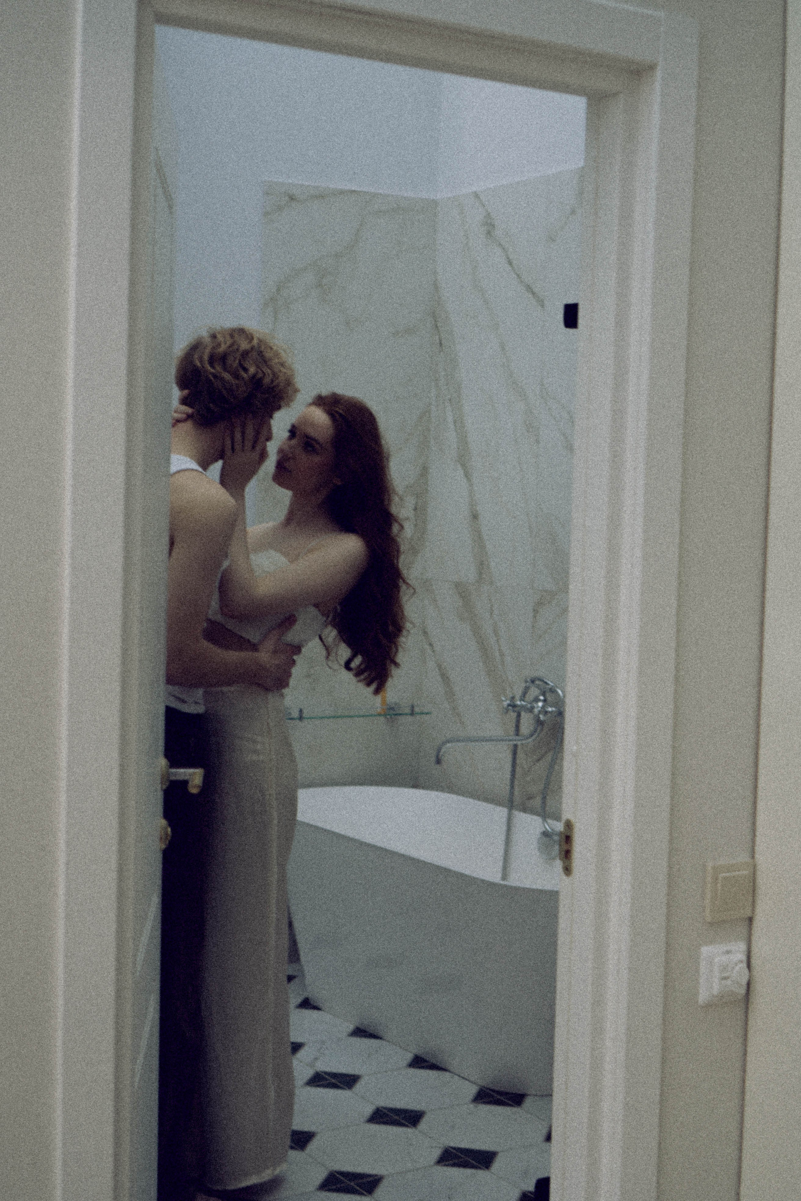 СВАДЕБНАЯ СЬЕМКА В ОТЕЛЕ. СБОРЫ ЖЕНИХА И НЕВЕСТЫ И ТАКЖЕ ТОР И ПОДГОТОВКА К ПРОГУЛКЕ. Профессиональный фотограф, Санкт-Петербург — Виктория Богомолова