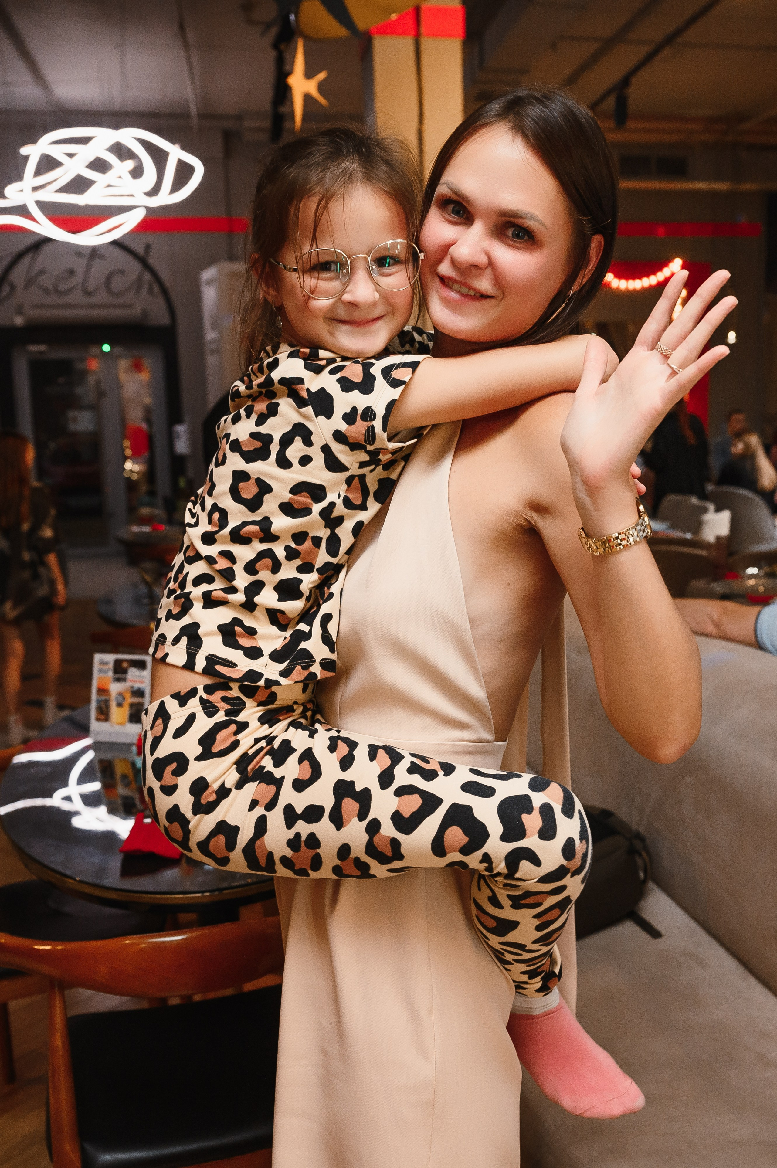 День рождения в формате выступления. Wedding and family photographer USA