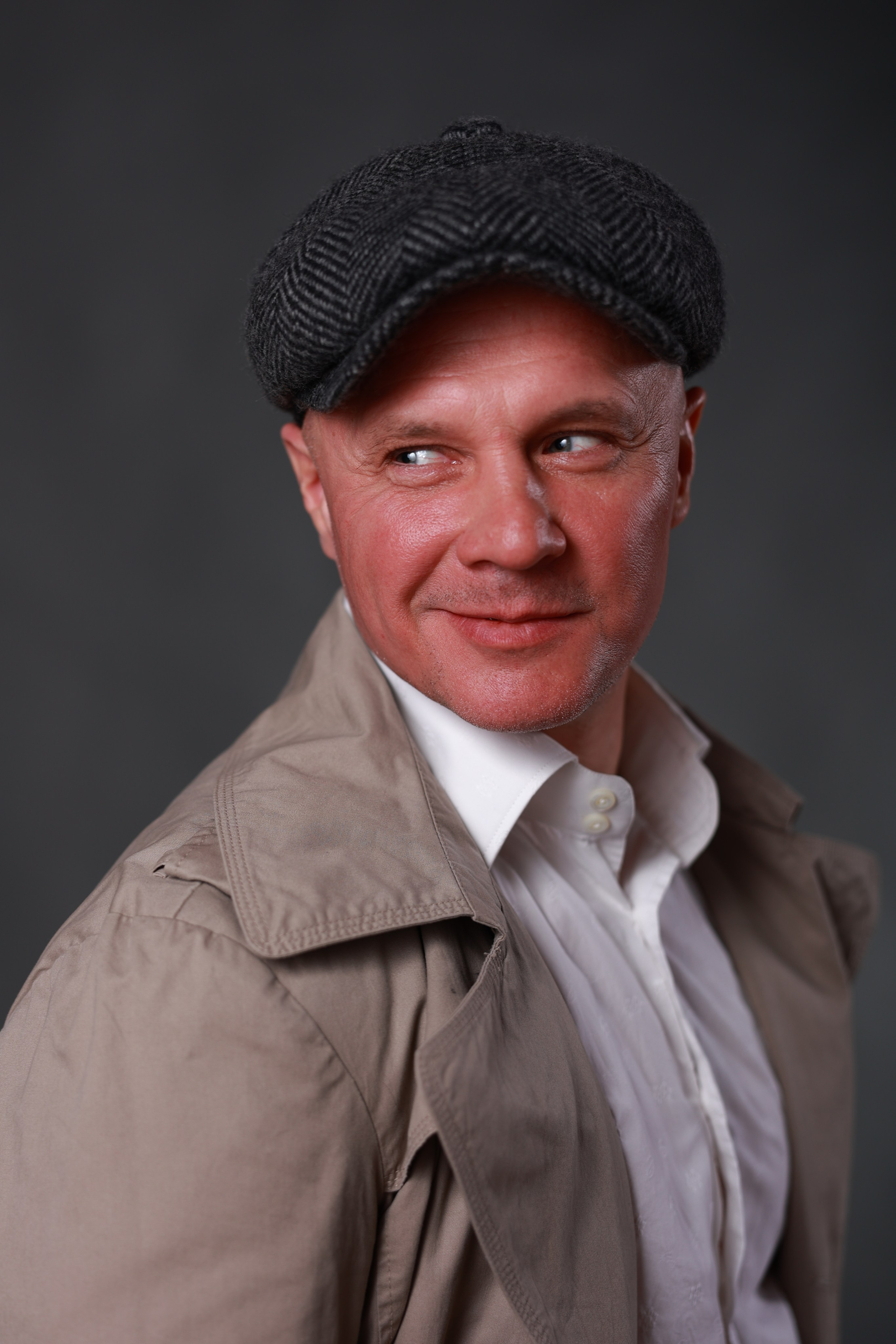 Студийная съёмка. Денис Волк актёр / модель