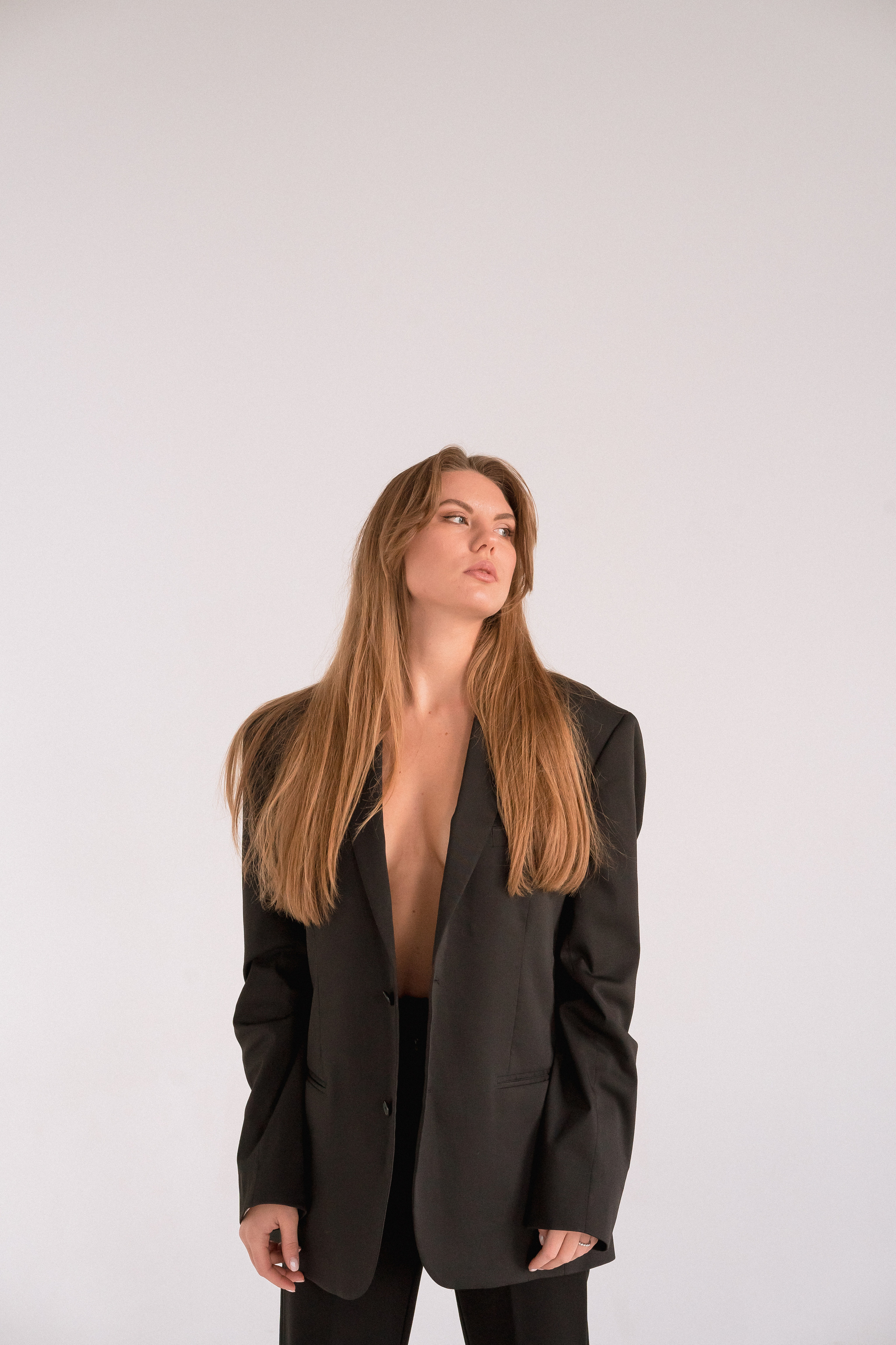 Универсальный минимализм. Рыжкова Елена — контент фотограф Москва Тюмень. Стилизация съемки