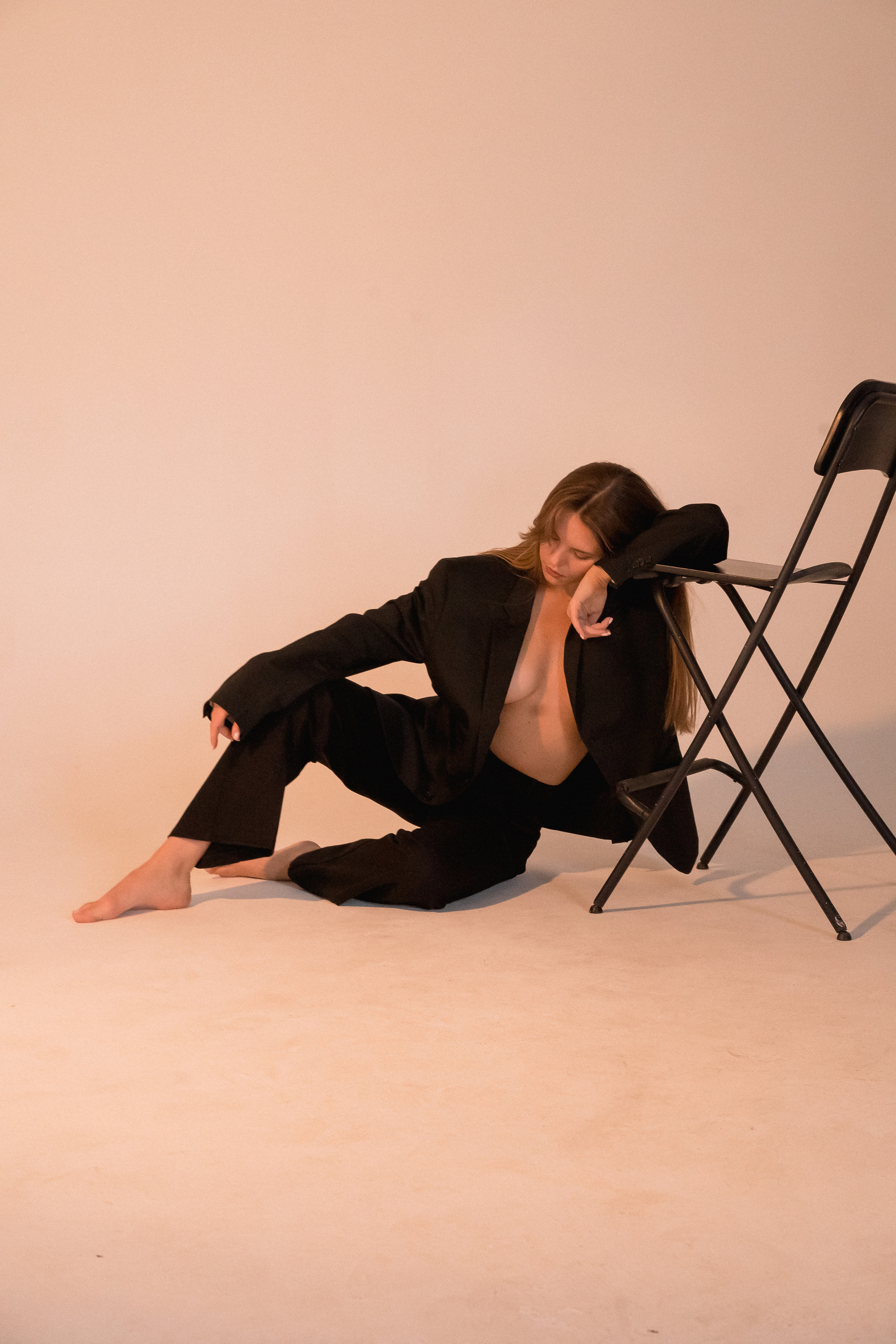 Универсальный минимализм. Рыжкова Елена — контент фотограф Москва Тюмень. Стилизация съемки