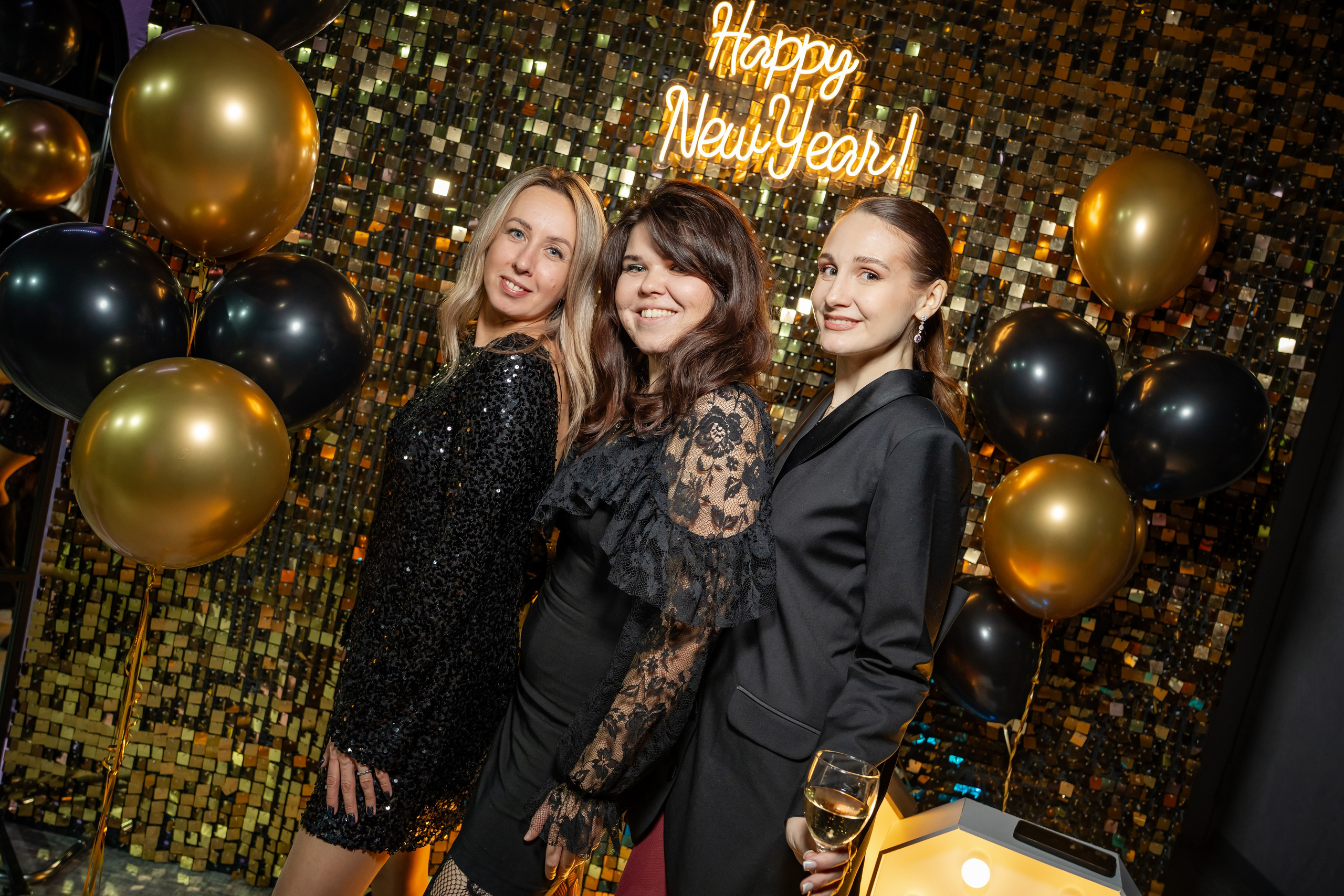 Корпоратив в Loft Memories Декабрь 2025. Фотограф Александр Вишняков