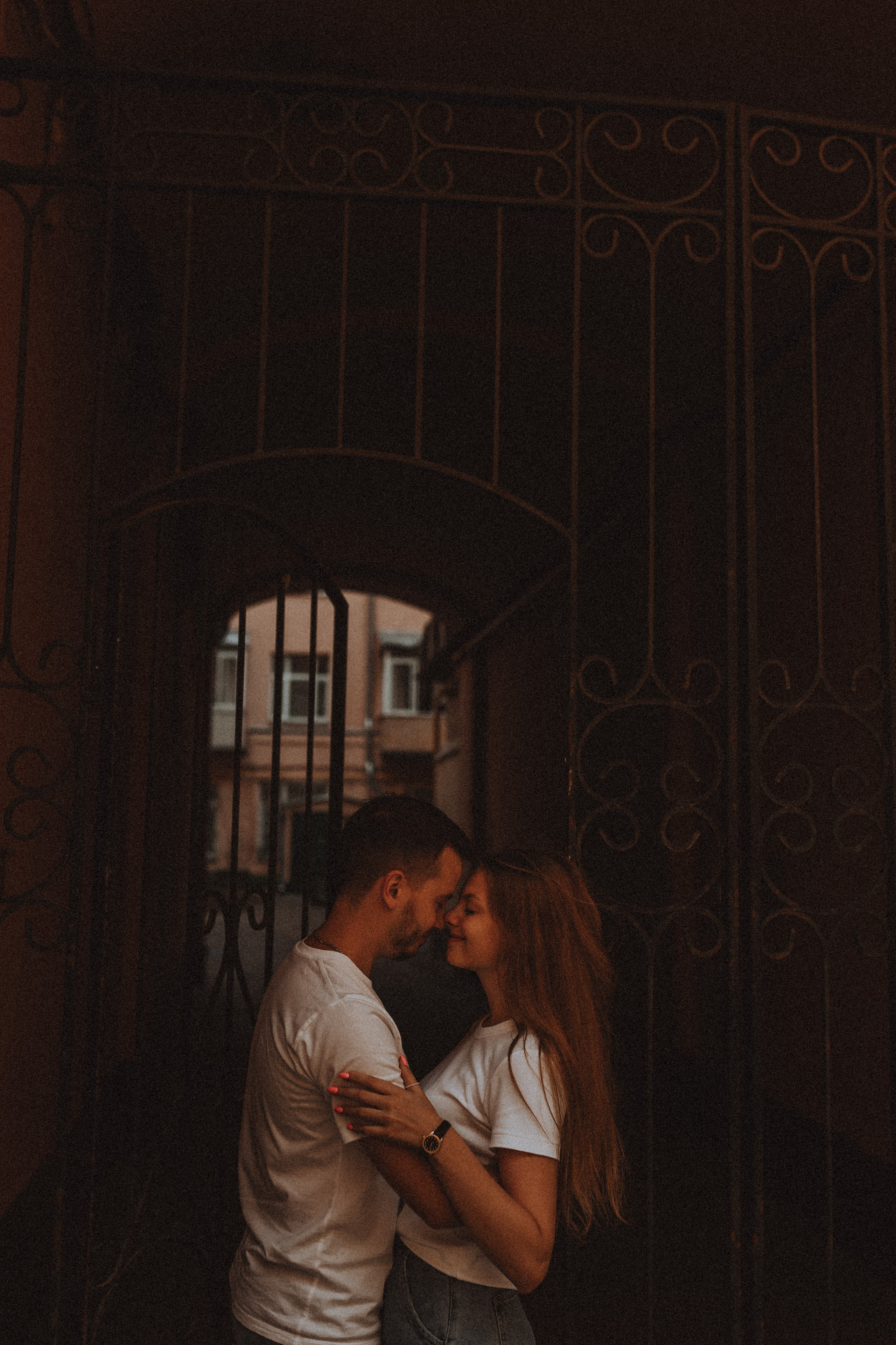 Двое в центре города. Семейный и свадебный фотограф в Москве Оксана Гапеева