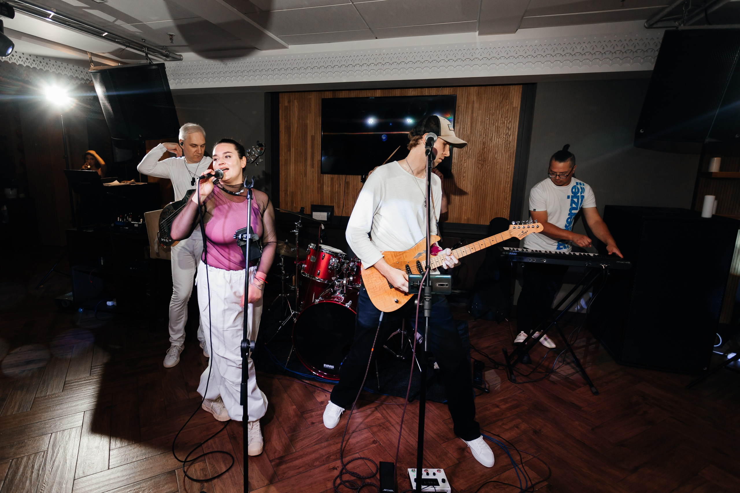 Выпускной 11 «А». Школа № 42. Свадебный фотограф в Краснодаре Николай Крауз