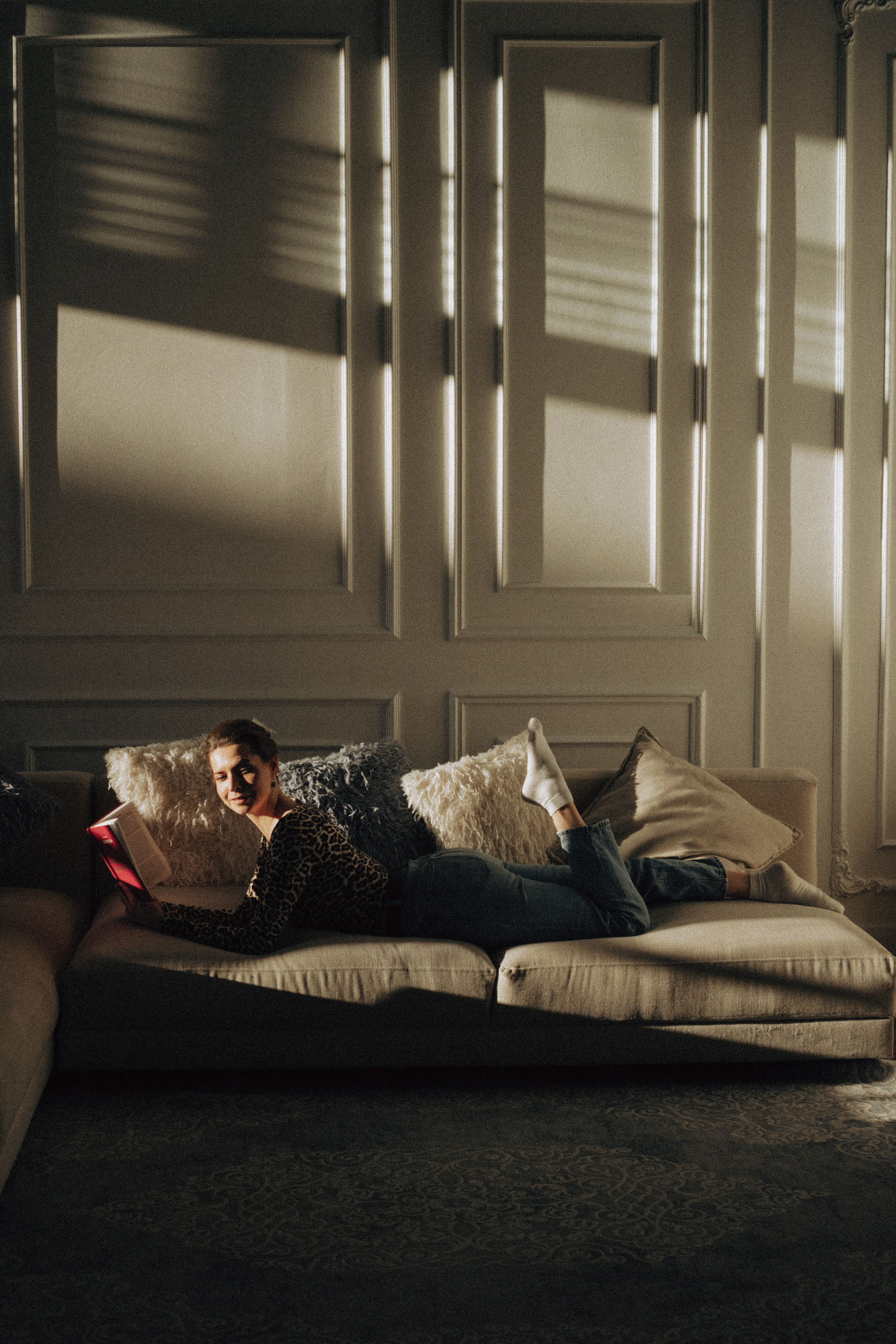 ФОТОСЕСИИЯ В СТУДИИ ДЛЯ ДЕВУШКИ ПСИХОЛОГА. Профессиональный фотограф, Санкт-Петербург — Виктория Богомолова