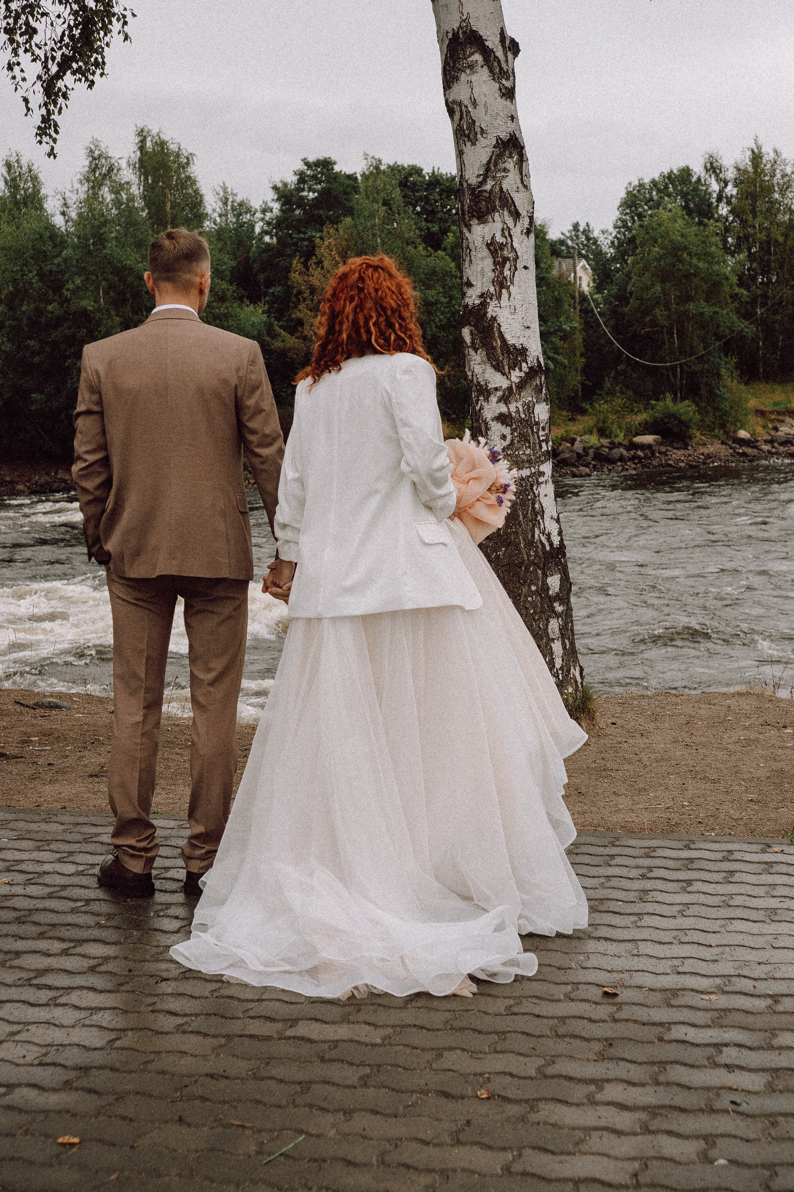 СВАДЕБНАЯ ФОТОСЕССИИЯ ПАРЫ В ГОРОДЕ ПРИОЗЕРСК В СОСНОВОМ ЛЕСУ И С ПИКАПОМ. Профессиональный фотограф, Санкт-Петербург — Виктория Богомолова