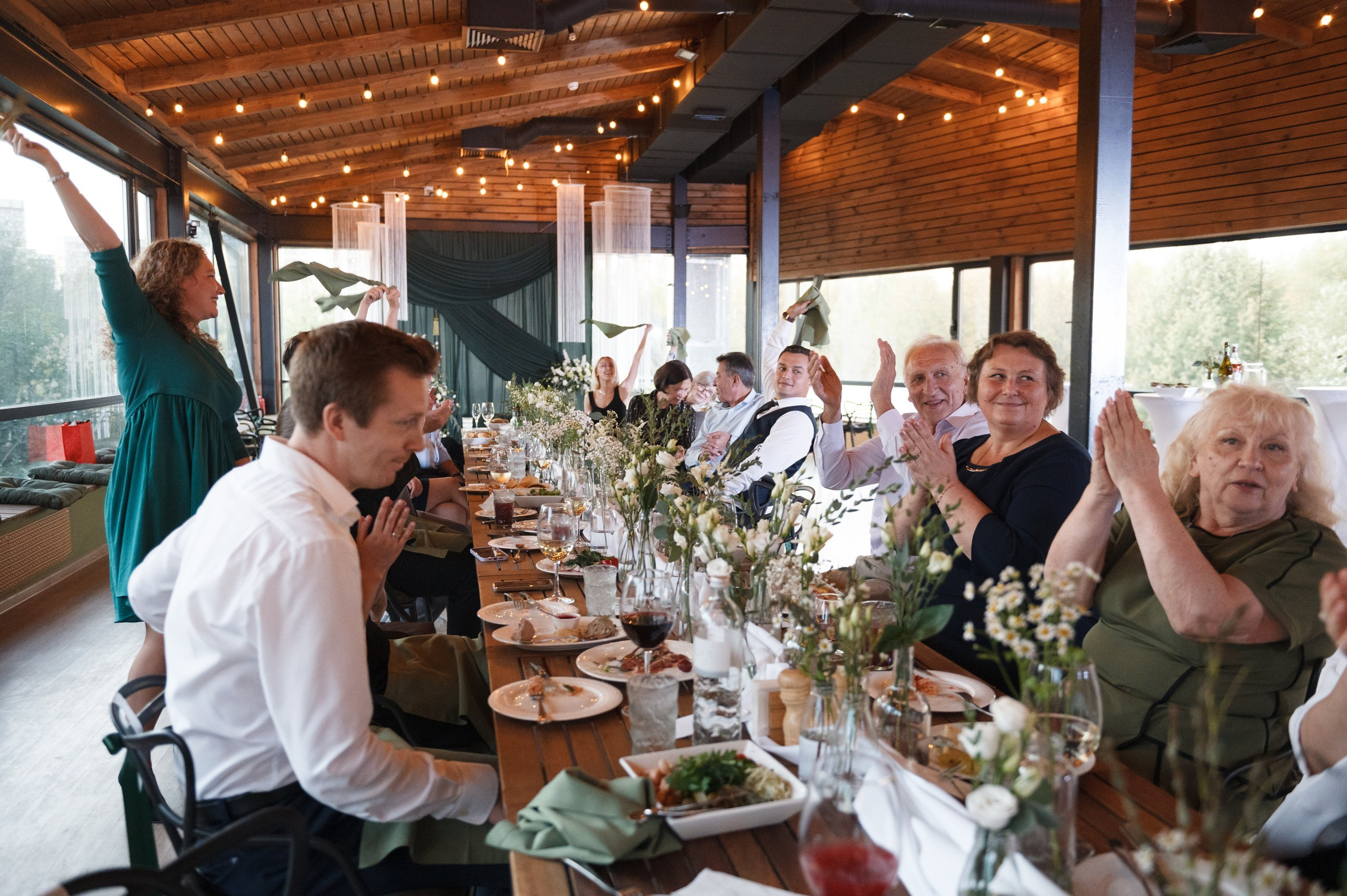 Свадьба в ресторане Берег в Москве. Праздничное агентство ПИОН