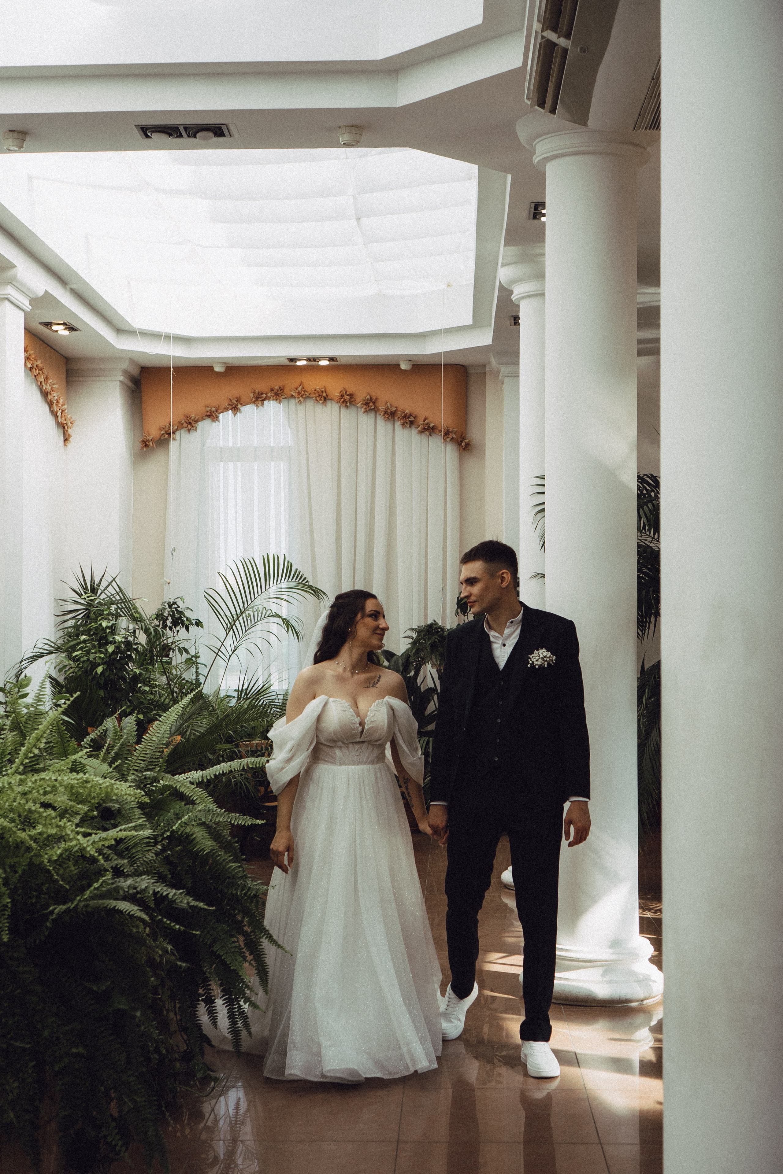 СВАДЕБНАЯ СЬЕМК В ПАРКЕ 300-ЛЕТИЯ. Профессиональный фотограф, Санкт-Петербург — Виктория Богомолова