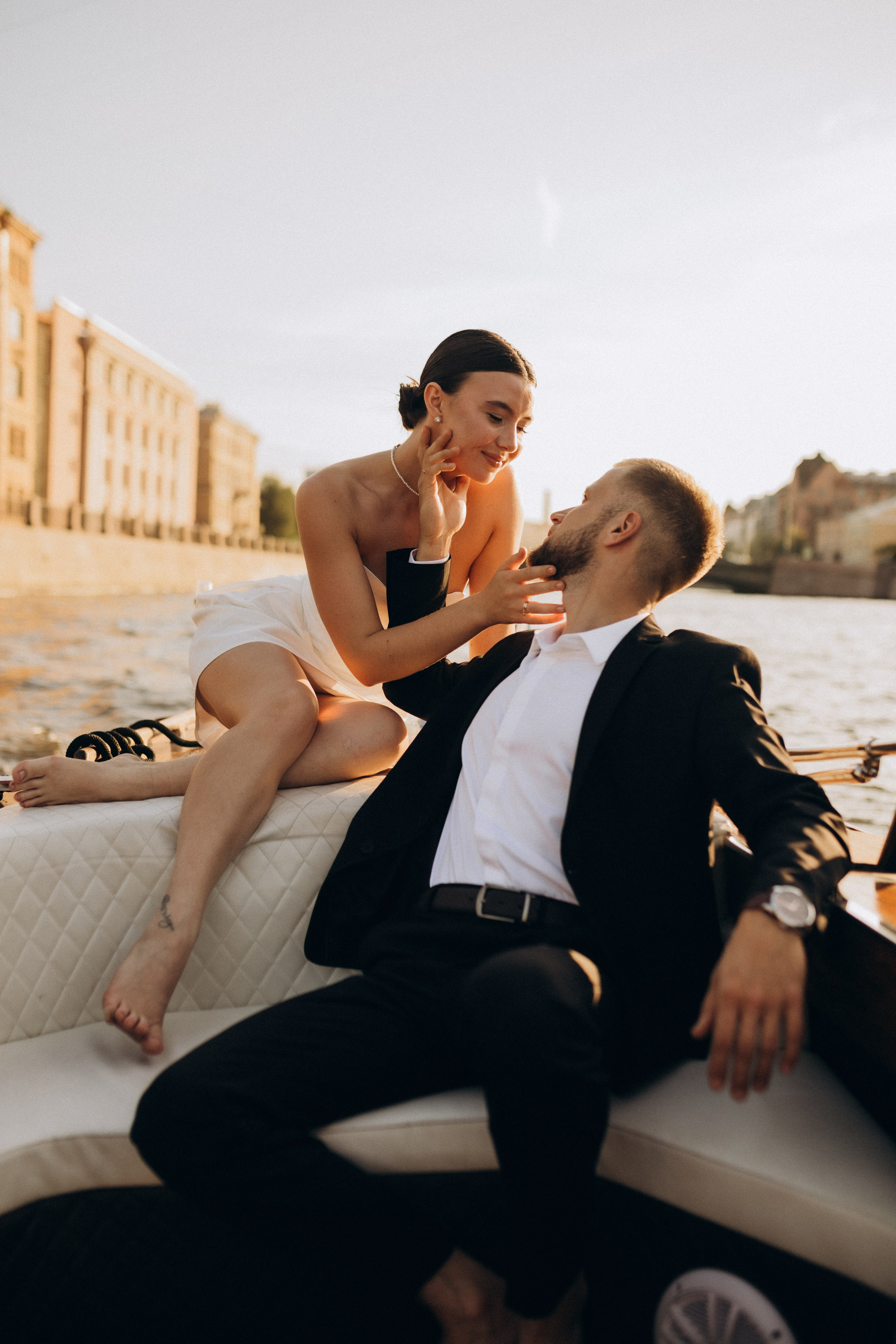 Костя и Лиза|прогулка + катер. Свадебный и love story фотограф в Санкт-Петербурге