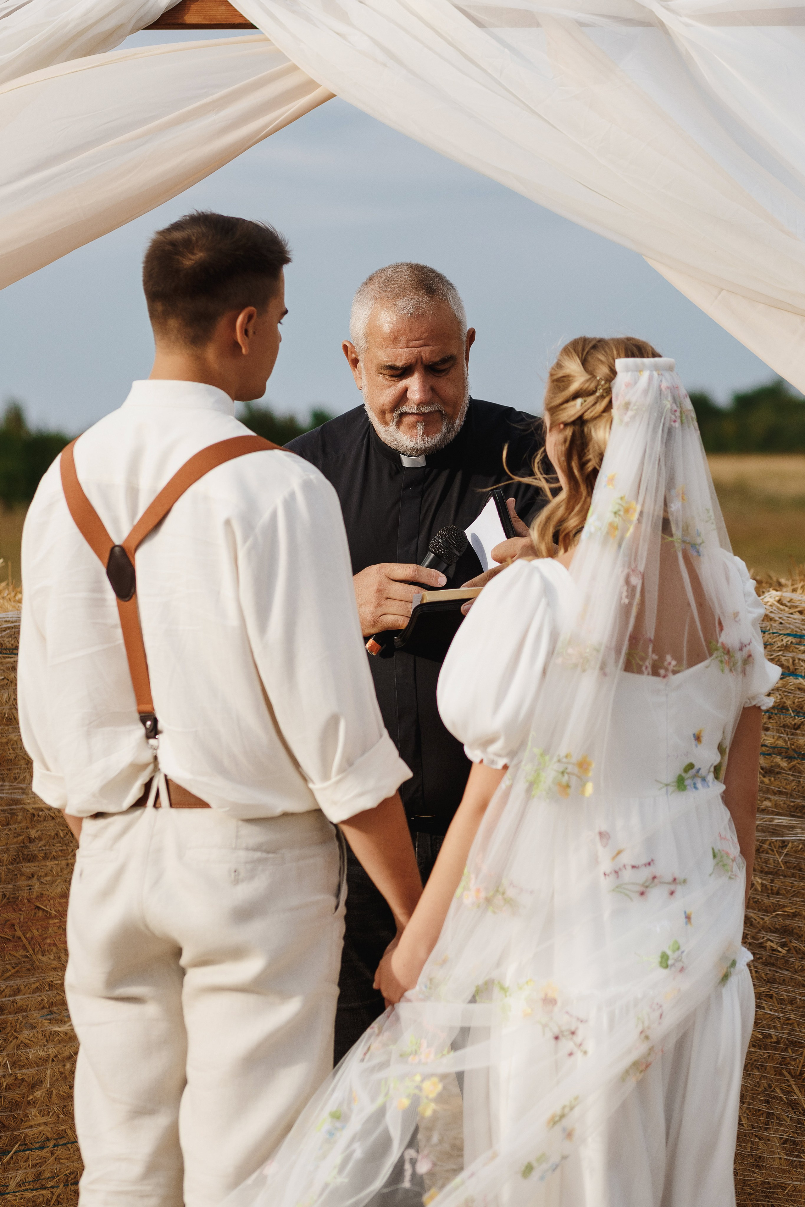 Свадебная фотосессия в поле — Иван и Полина | Свадебный фотограф Таганрог. Свадебный и семейный фотограф в Таганроге Бакарюк Антон