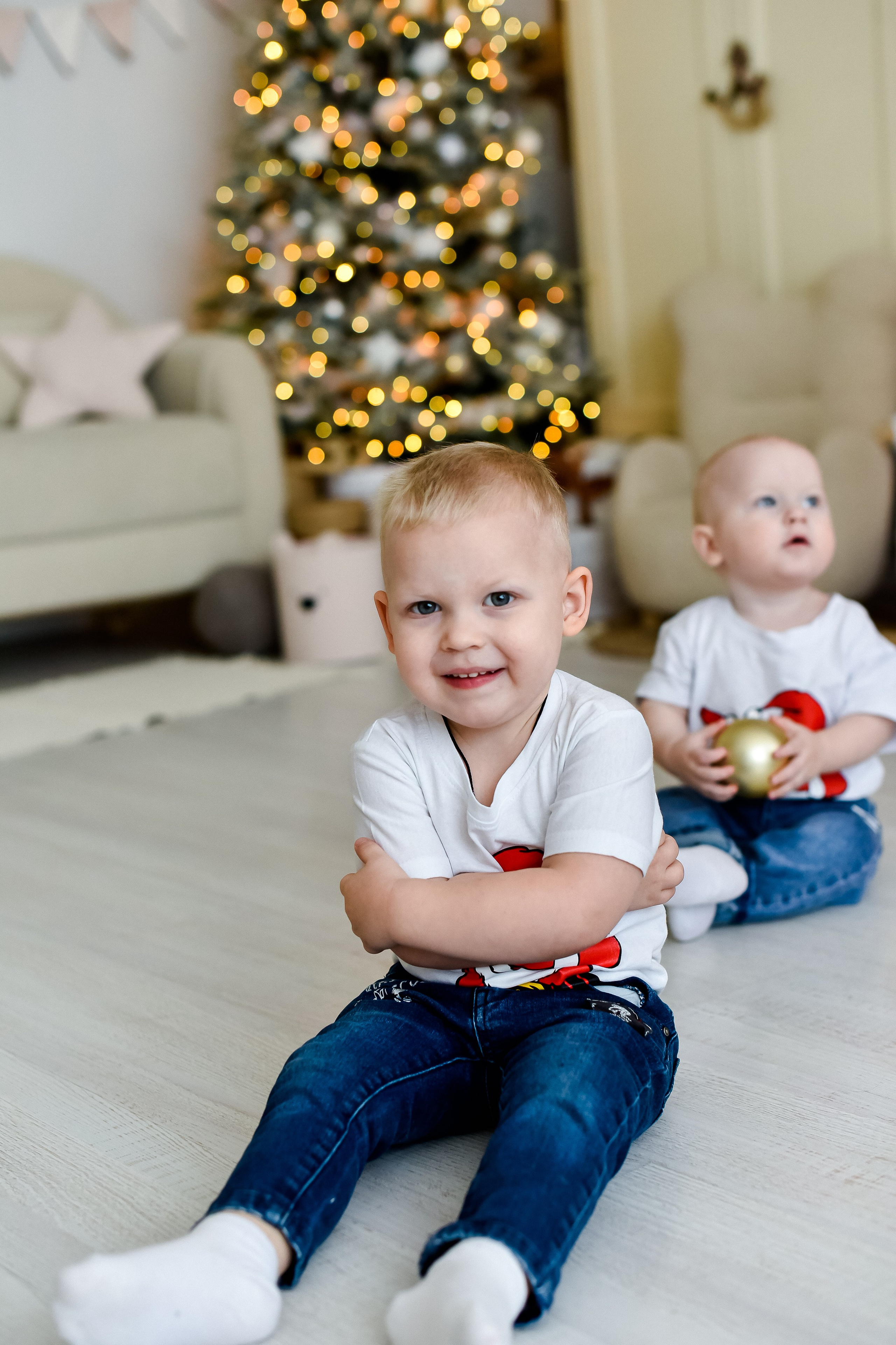 Новогодняя фотосессия для семьи Натальи И Дениса с сыновьями