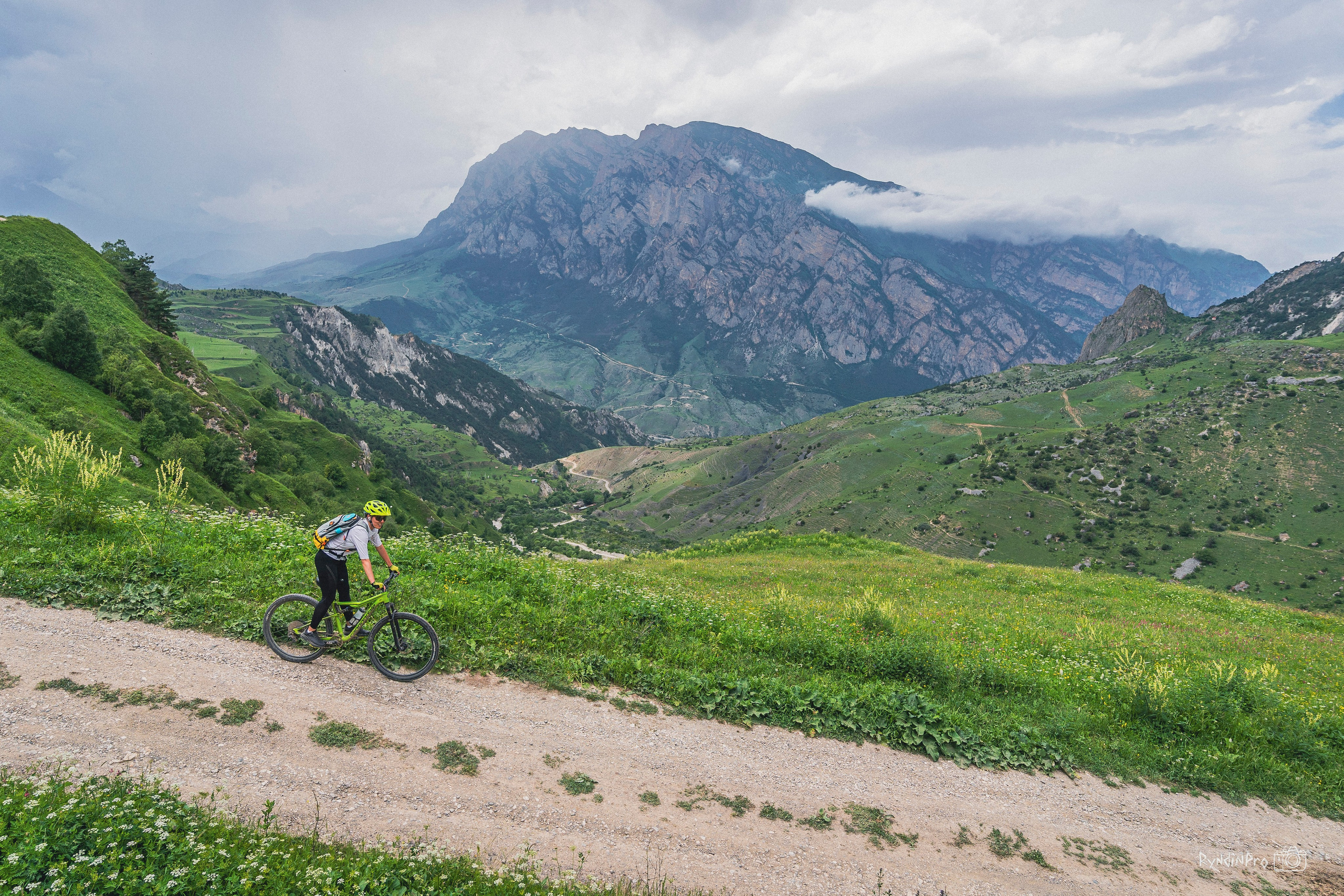 Велотур Осетия 16.06.2024 Ковальтур. Репортажный фотограф в Краснодаре Рындин Дмитрий