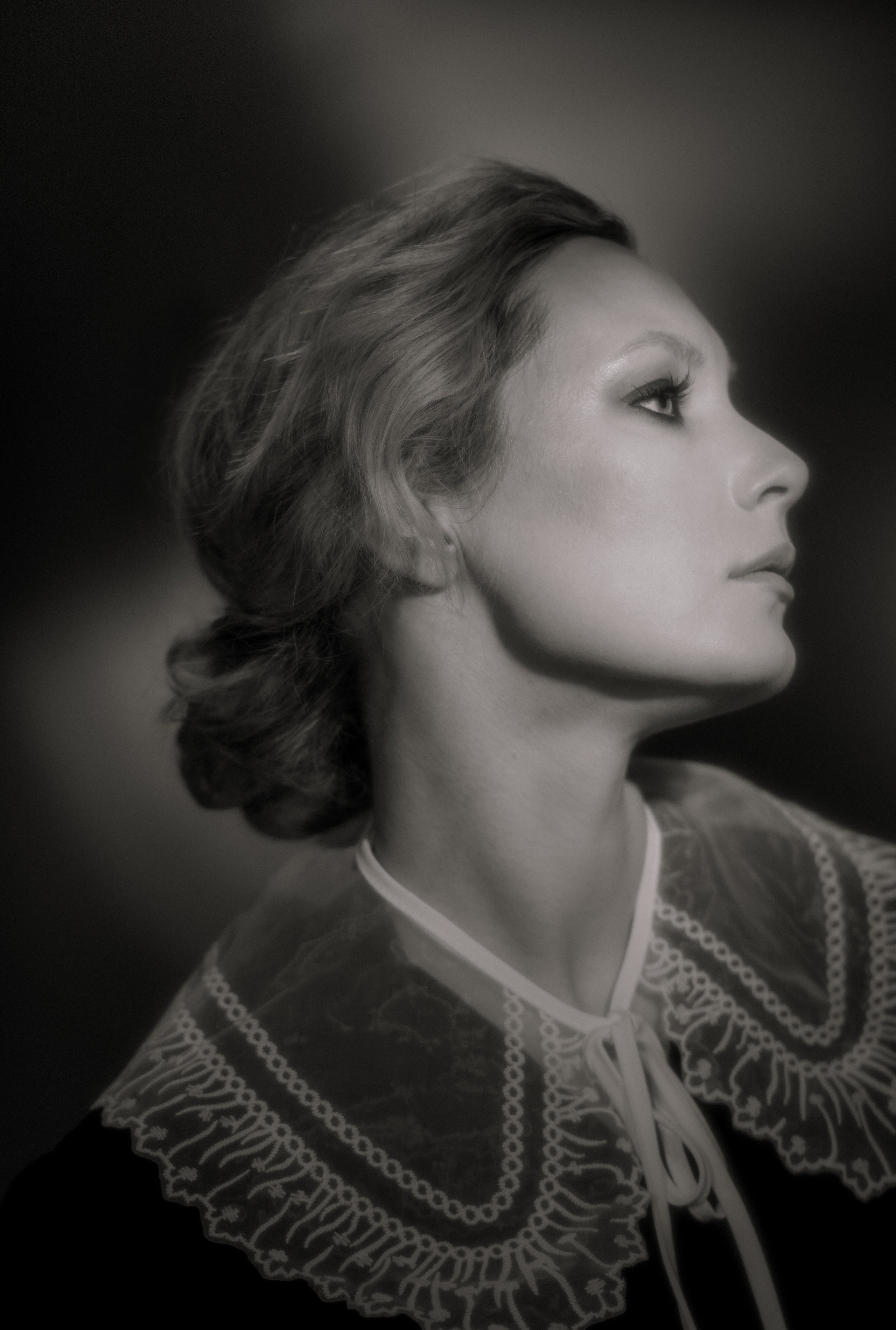 Актриса Зоя Дамье. Портретная съемка в Москве, студийный фотограф Игорь Фомин