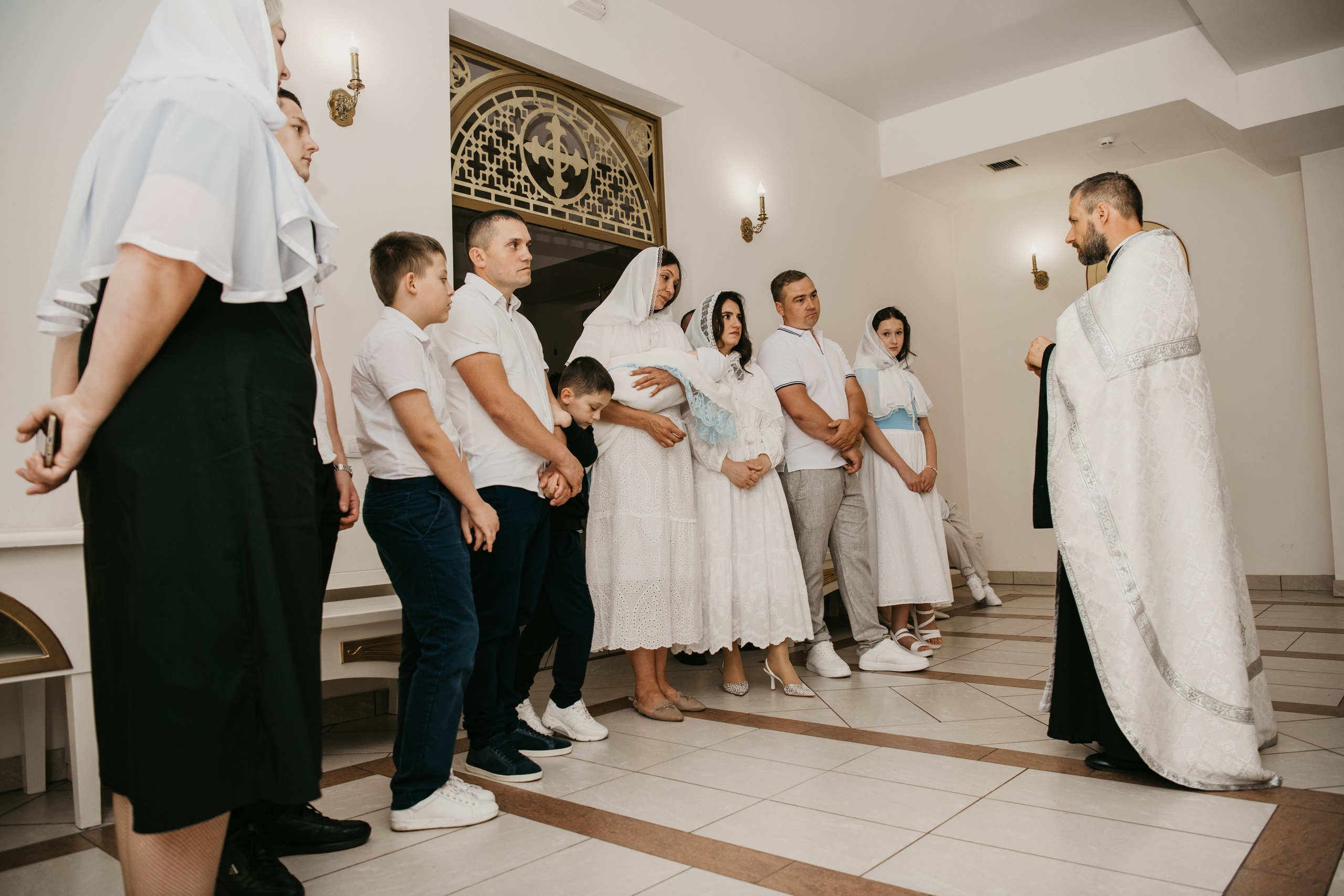 Крещение Евгения. Фотограф на выписку из роддома в Москве и МО
