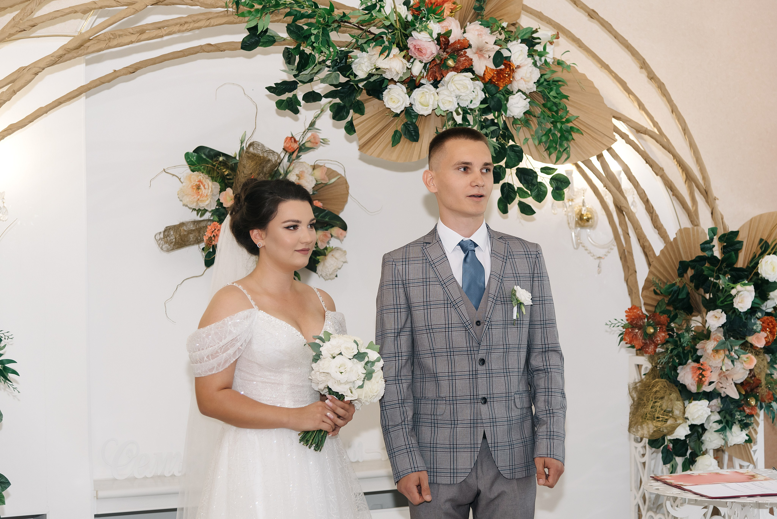 Роман и Карина. Фотограф Волжский Екатерина Егорова