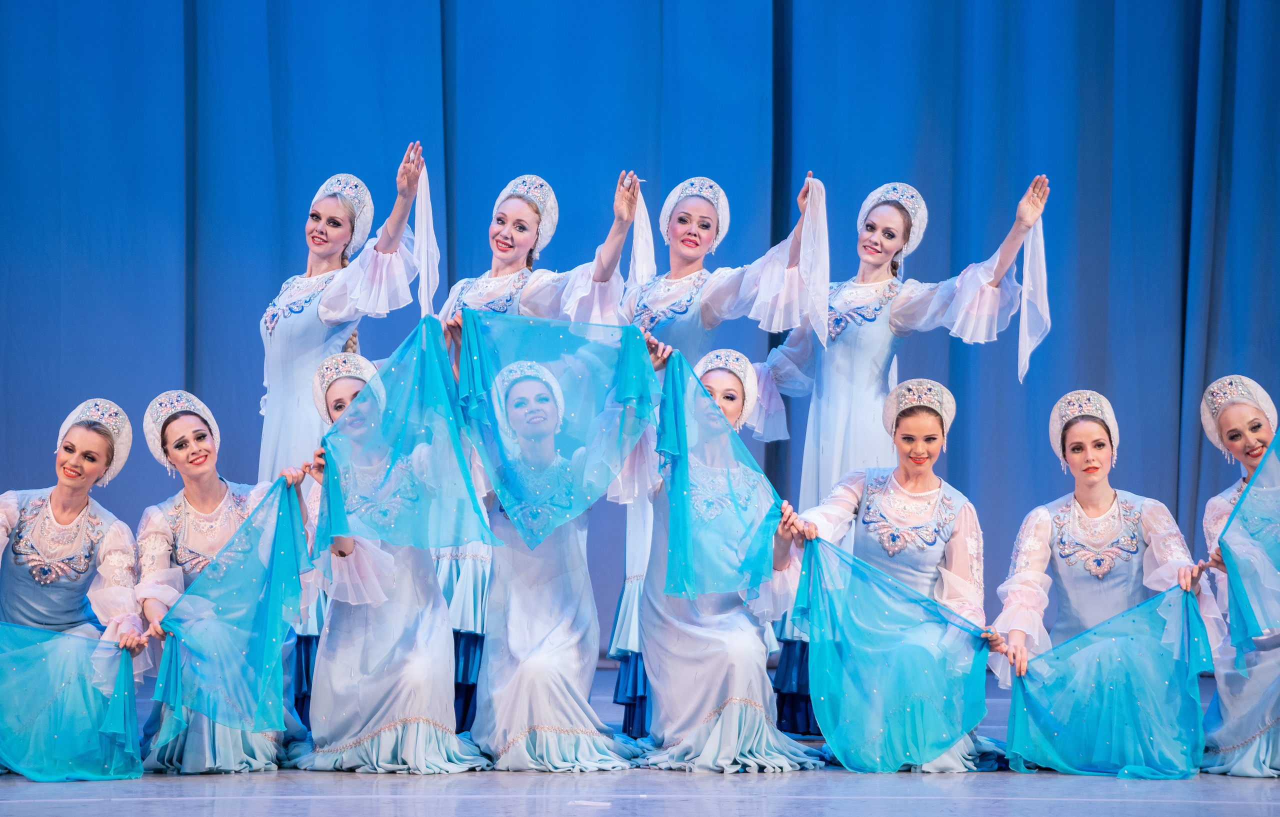 Ансамбль «Берёзка» им. Н. С. Надеждиной. Фотограф Николай Костюк