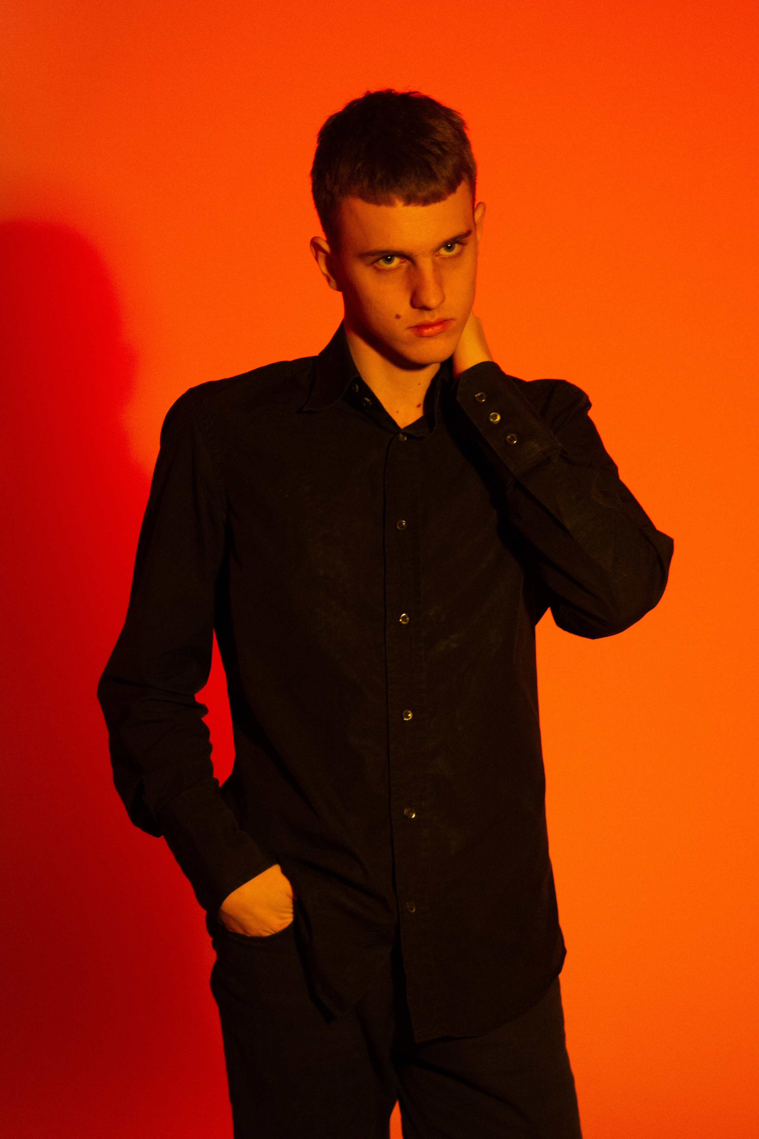 Мужской портрет с цветом. Главная