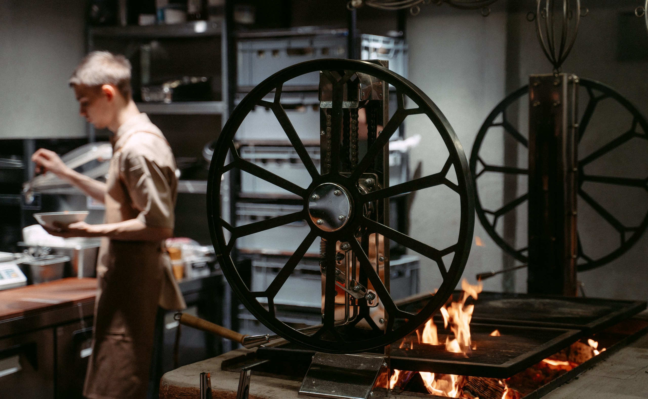 Сказки о Солнце x Enter. Саша Копылов, фотограф в Казани