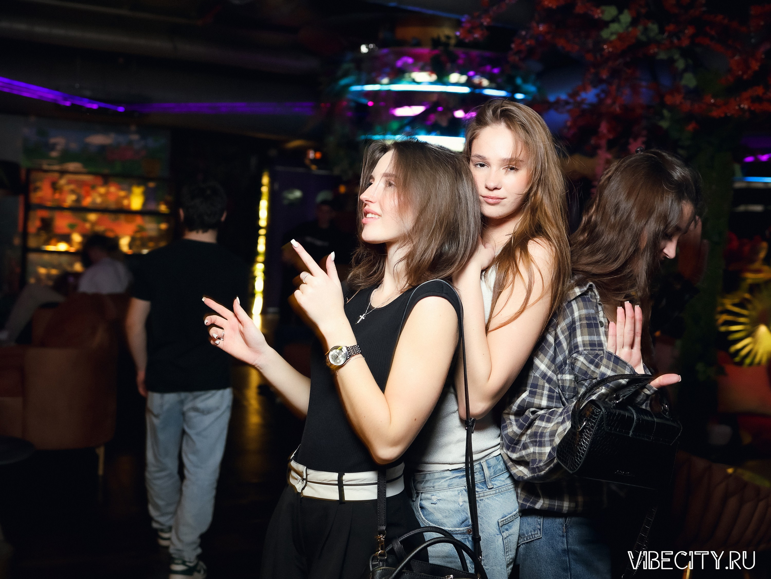 DOUBLE U. VIBECITY.RU Вайб Сити Ру Фоторепортажи Фотоотчеты Калининград