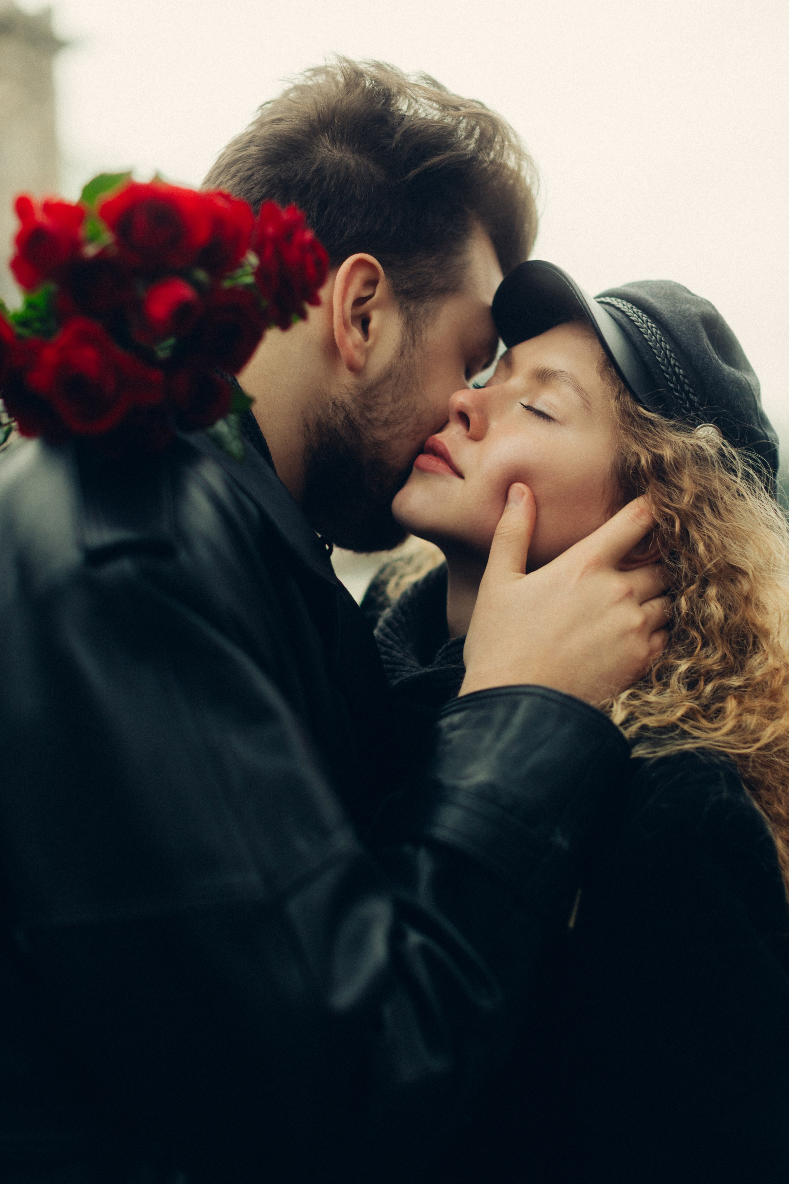 Тим и Кристина, проогулка в парке Горького. Свадебный и портретный фотограф в Москве Кристина Золотова