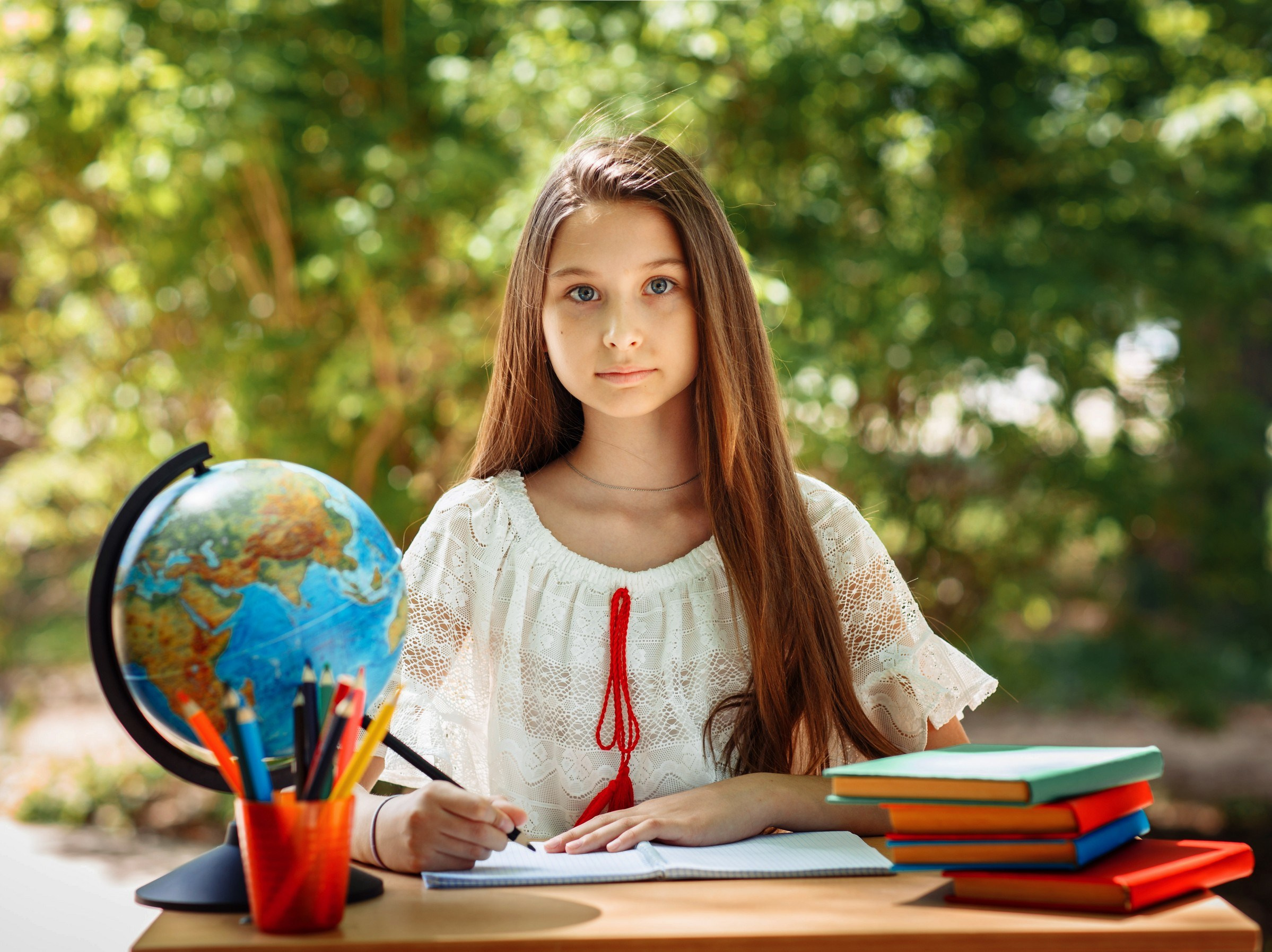 Начальные классы. Выпускные школьные фото­альбомы для школ и детских садов в Волгограде и Волжском