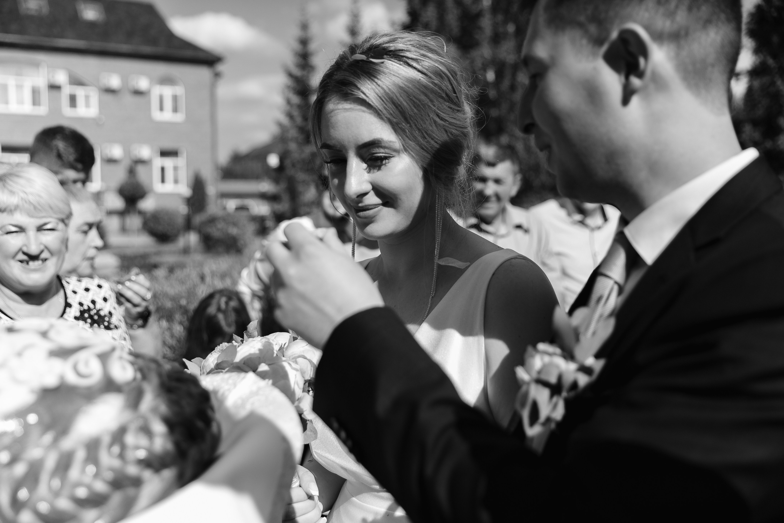 04.08.2024. RETOUCH-HOUSE