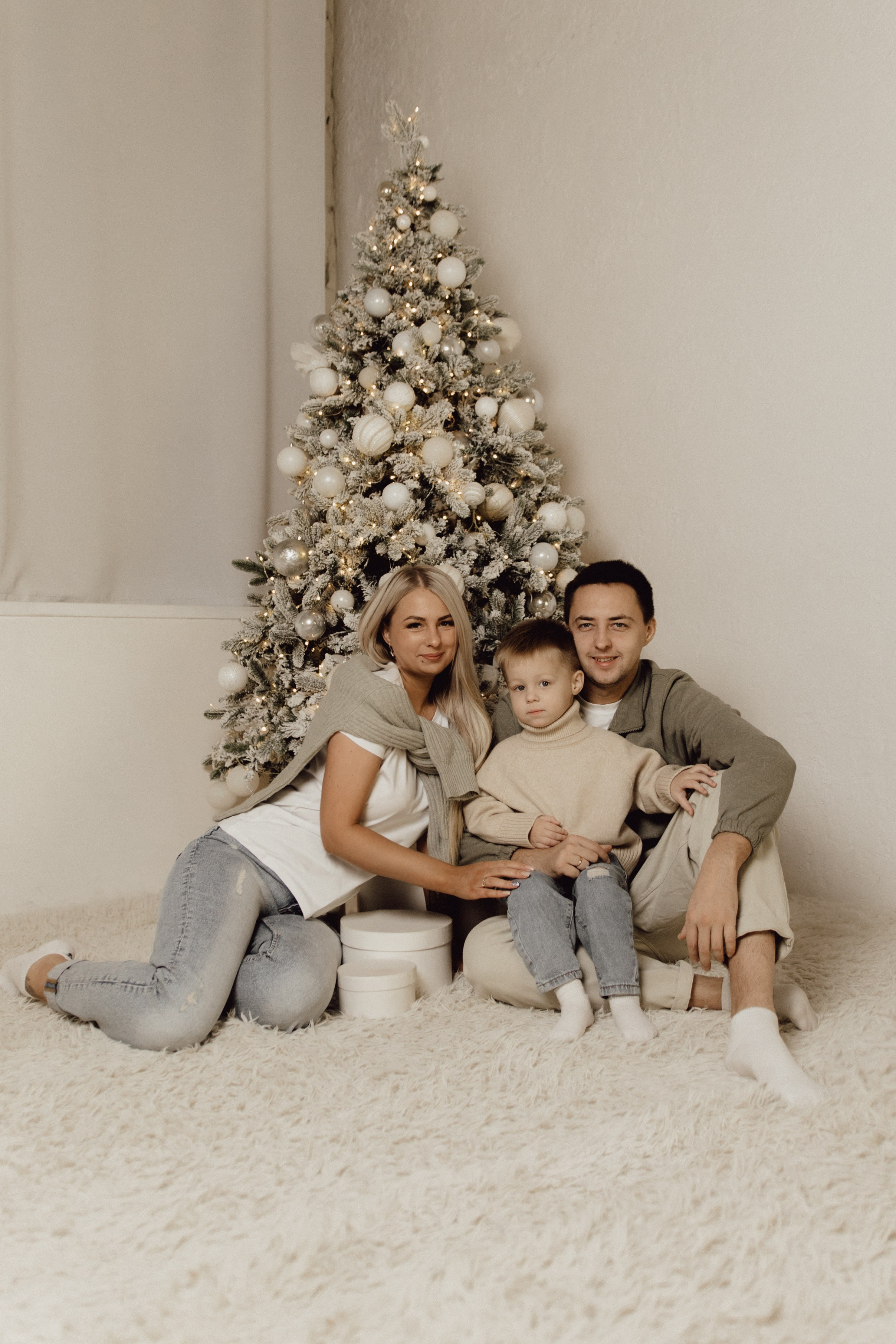 Семья Гладких Зима 2024. Фотограф в Кирове и Кирово-Чепецке Валерия Шиляева