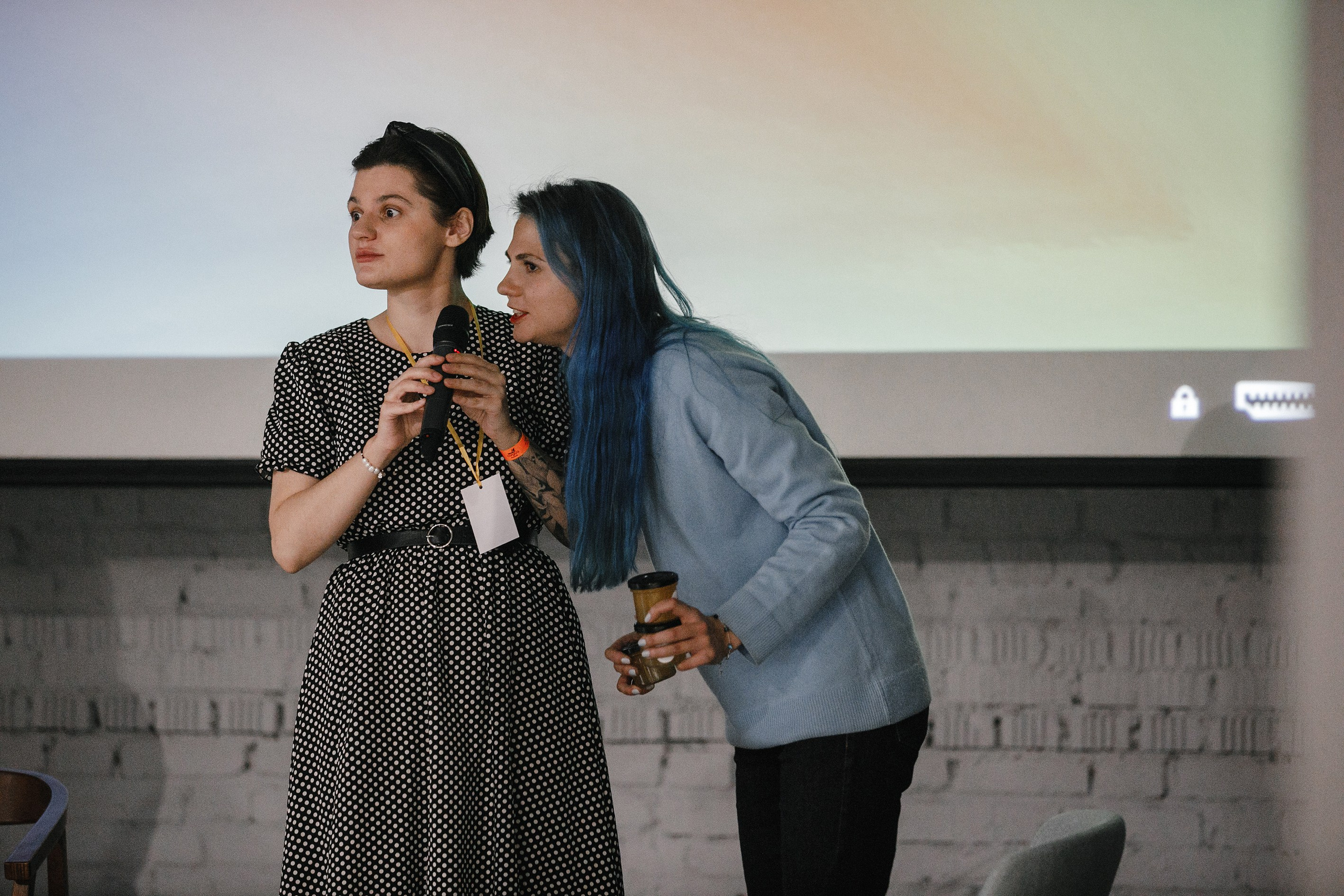 17.10.2021 // Дог-френдли день в Артплей. Фотовыставки serebro.gallery, в которых автором можешь стать ты! | Москва