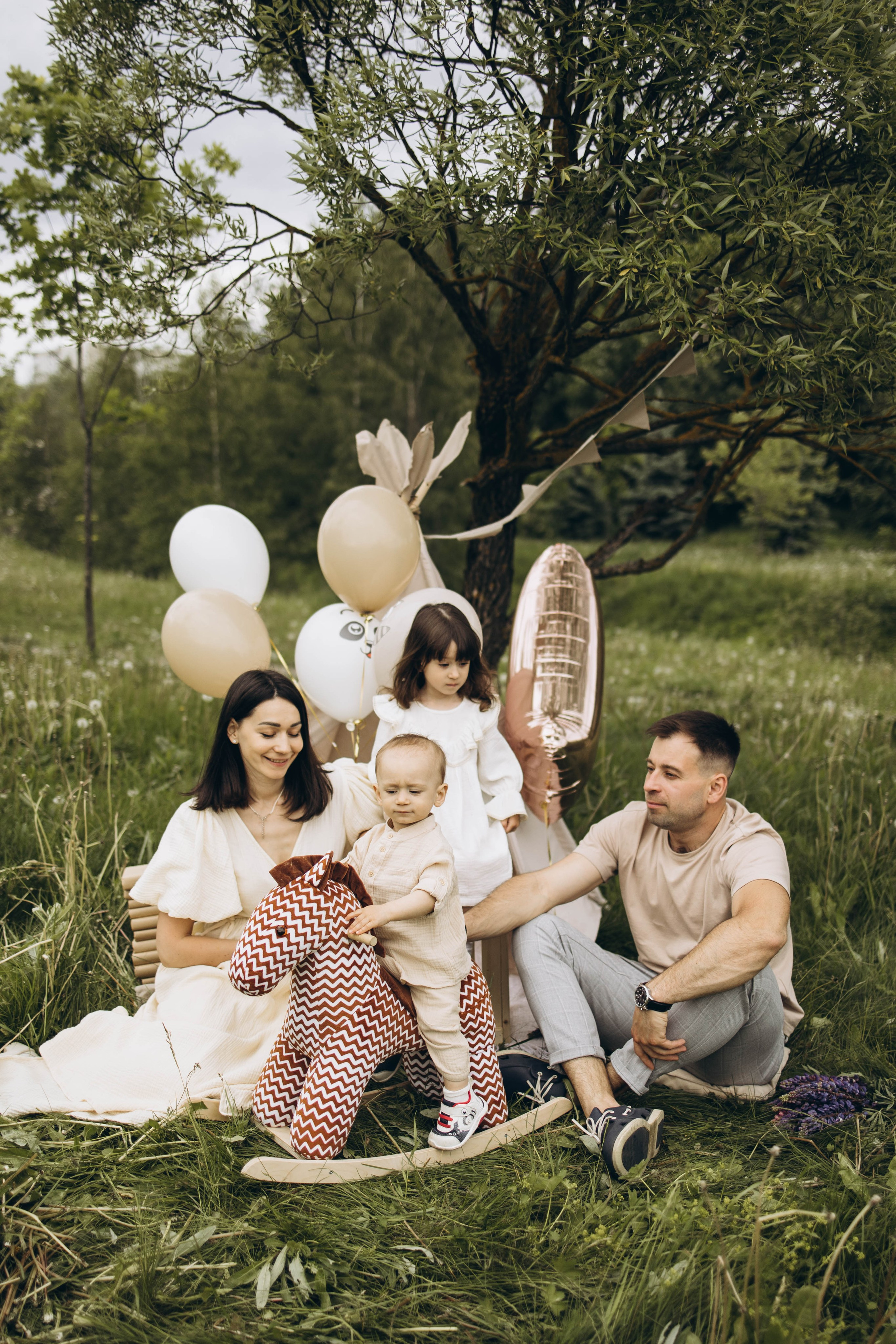 Маша, Женя, Ариана и Мирон. Семейный фотограф в Москве Виктория Ястребинская