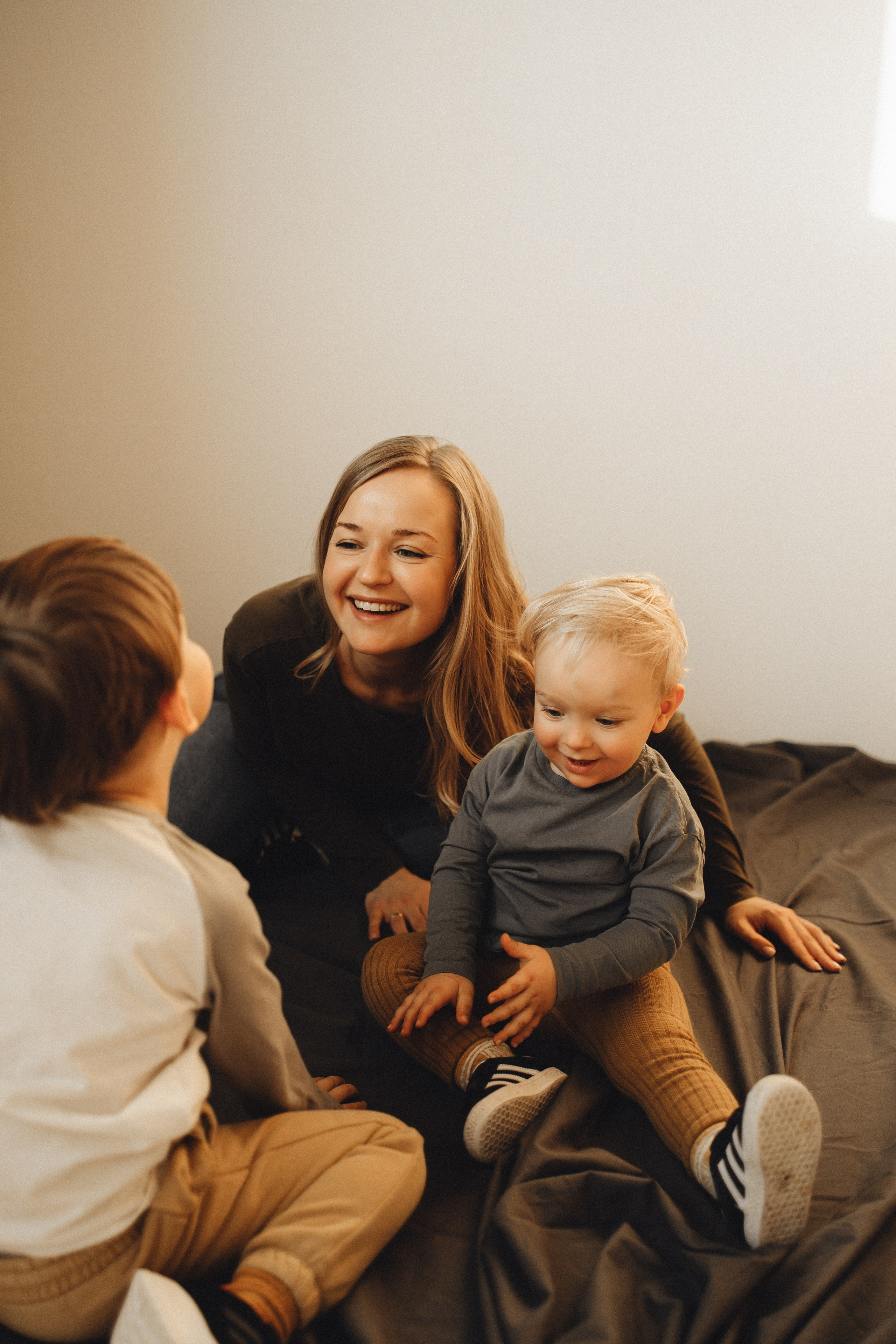 Семейная история в студии. Семейный и детский фотограф, таганрог, ростов-на-дону