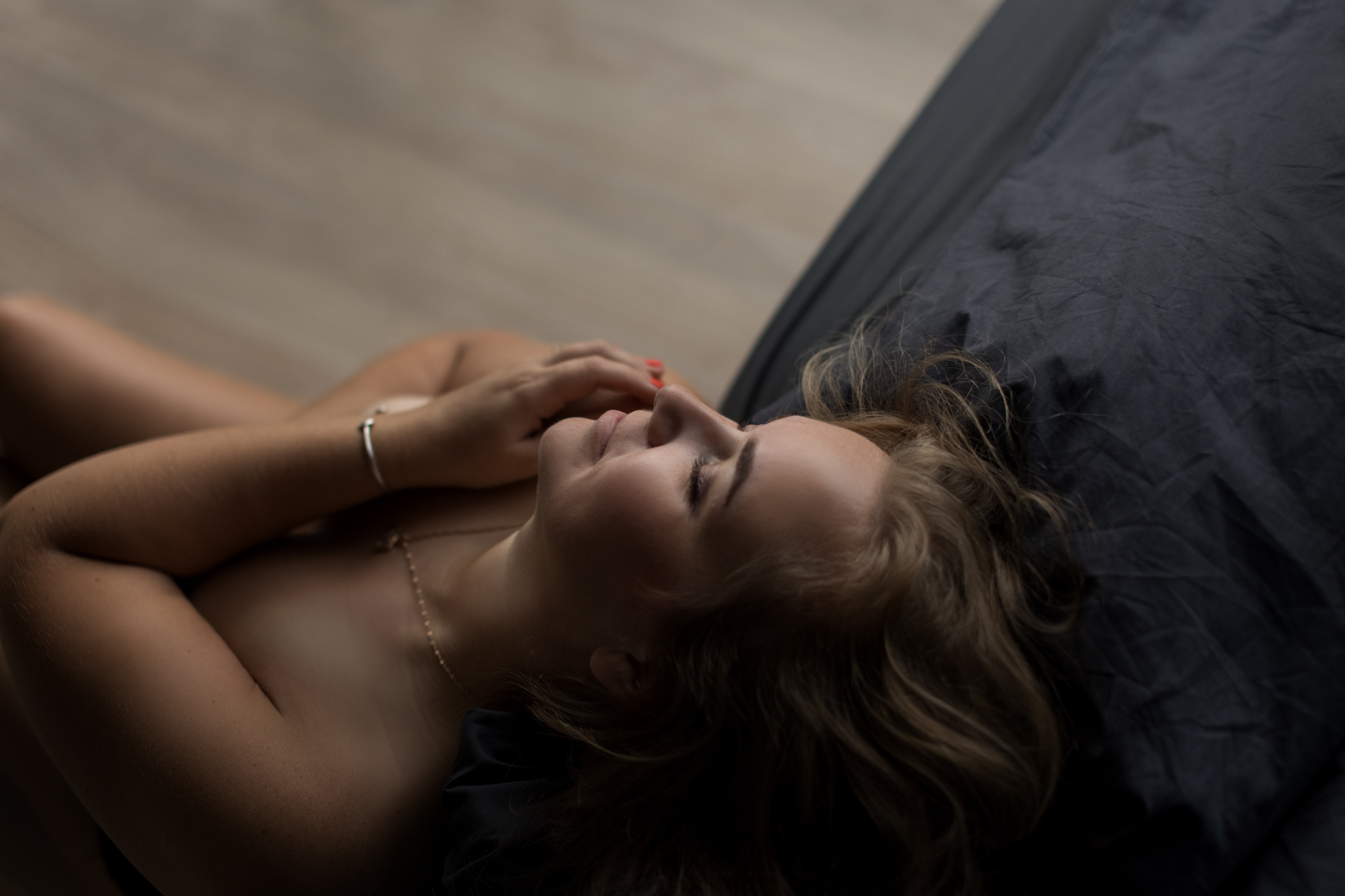 Женский портрет. Рисую светом вашу семейную историю фотограф из Перми Александра Камене