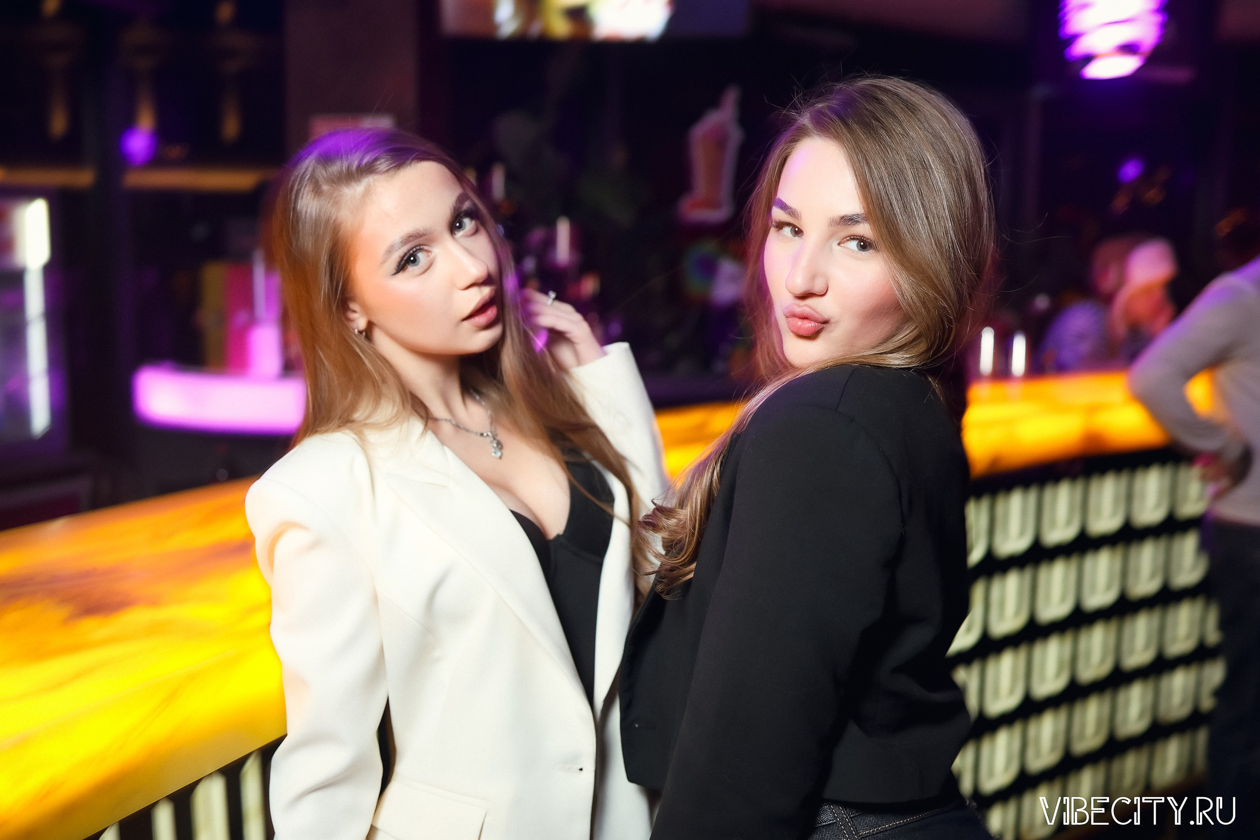 DOUBLE U. VIBECITY.RU Вайб Сити Ру Фоторепортажи Фотоотчеты Калининград